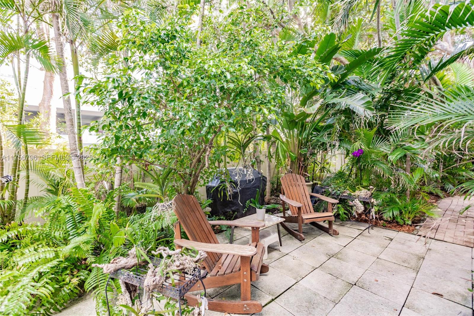 OCEANAGE CONDO - Residential