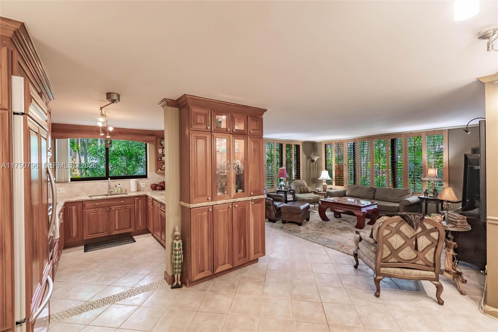 OCEANAGE CONDO - Residential