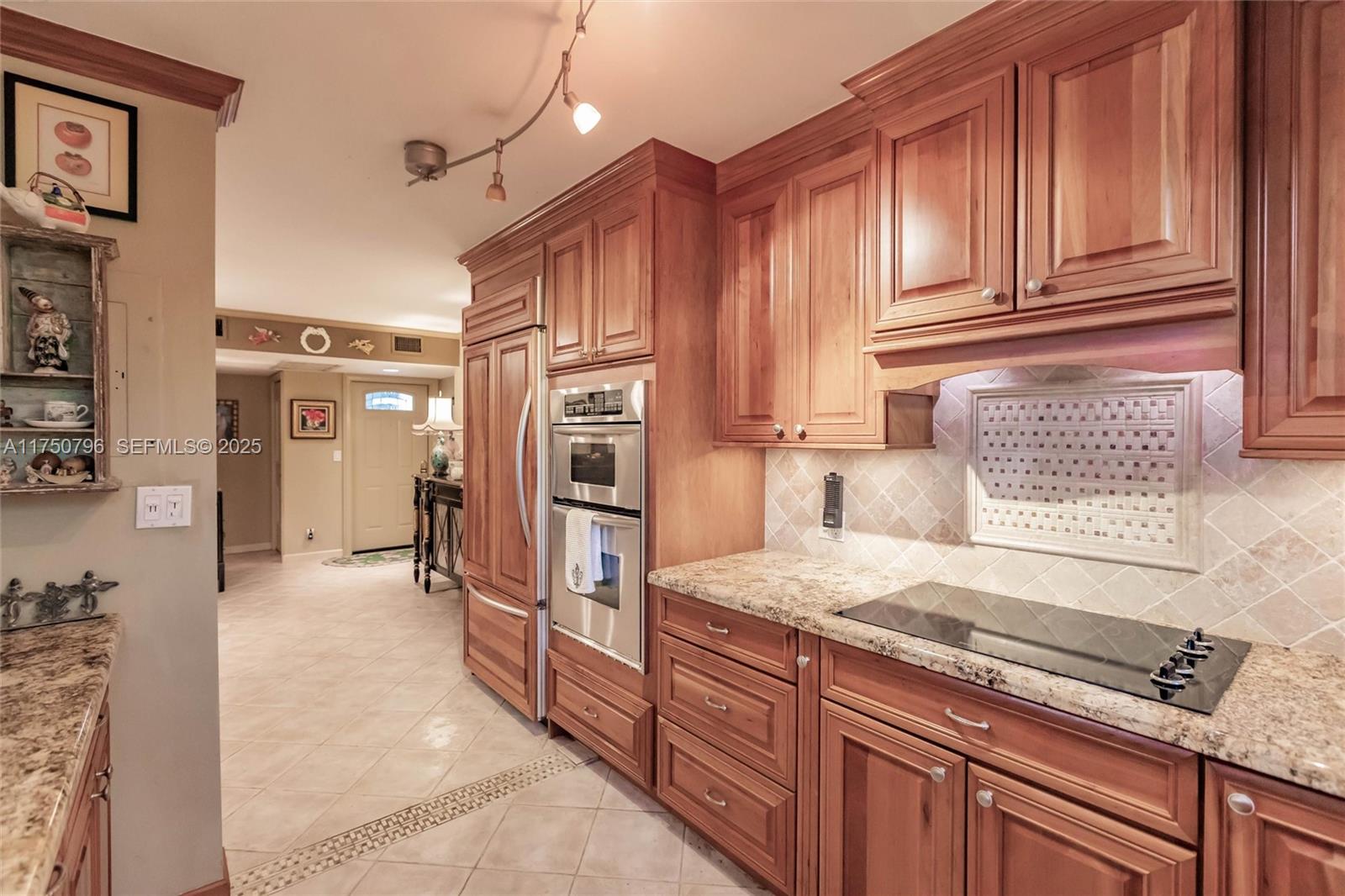 OCEANAGE CONDO - Residential