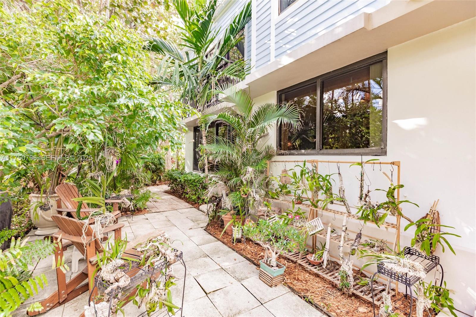 OCEANAGE CONDO - Residential