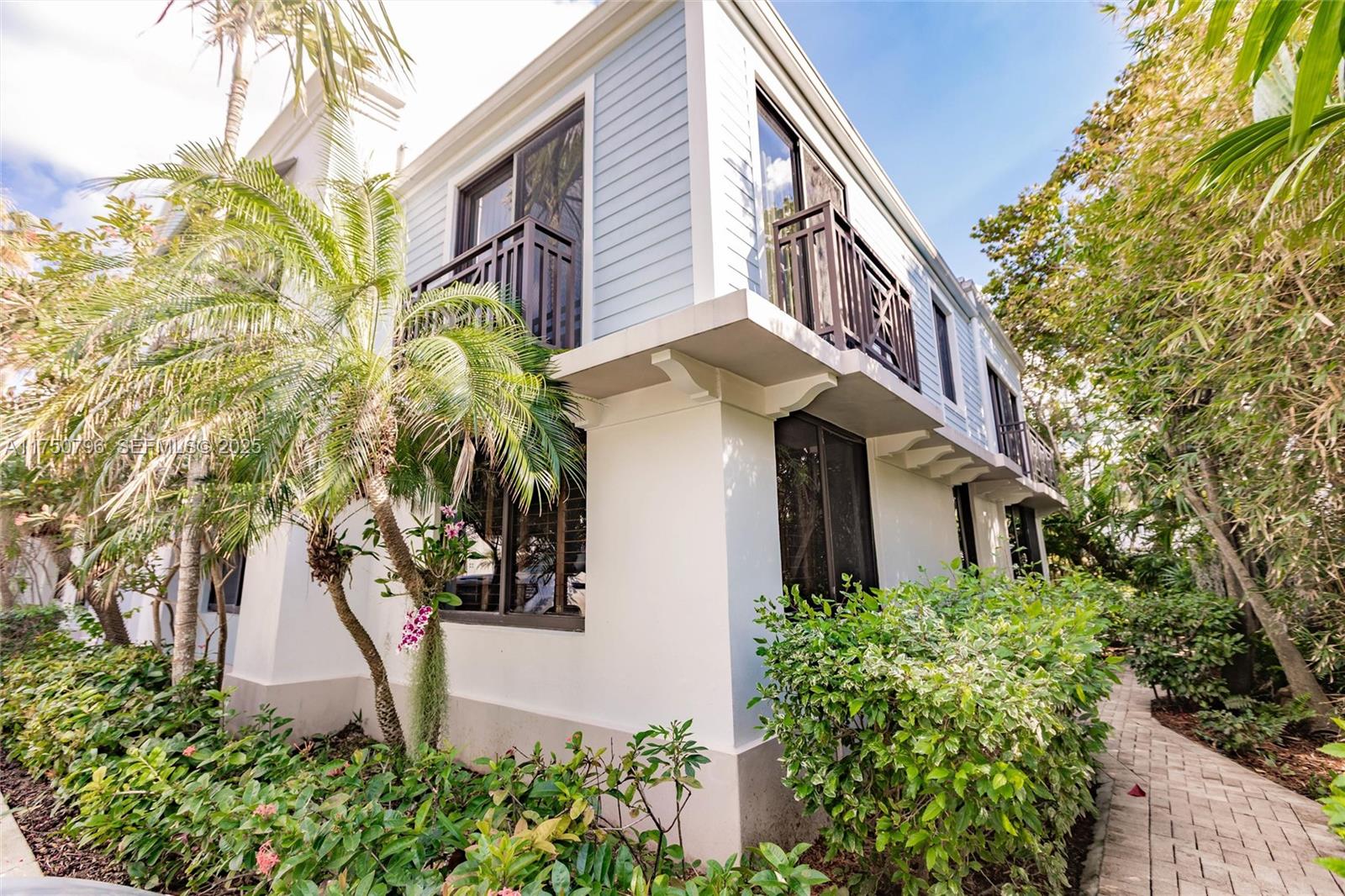 OCEANAGE CONDO - Residential