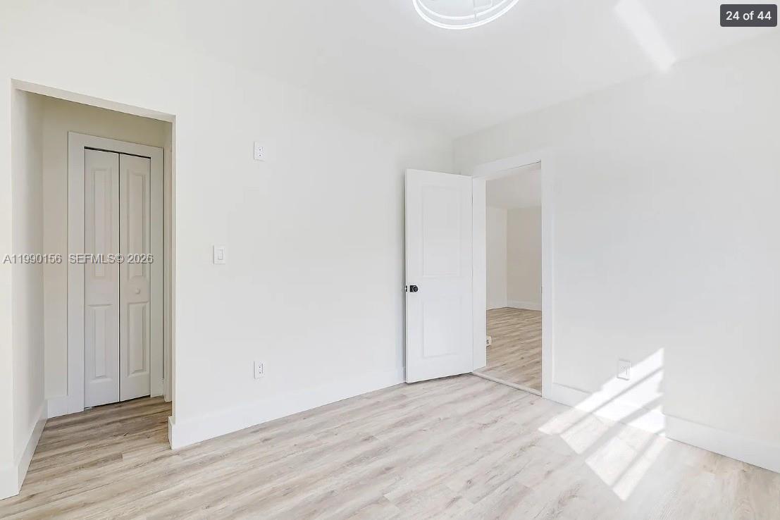 MEADOWS PARK - Residential Lease