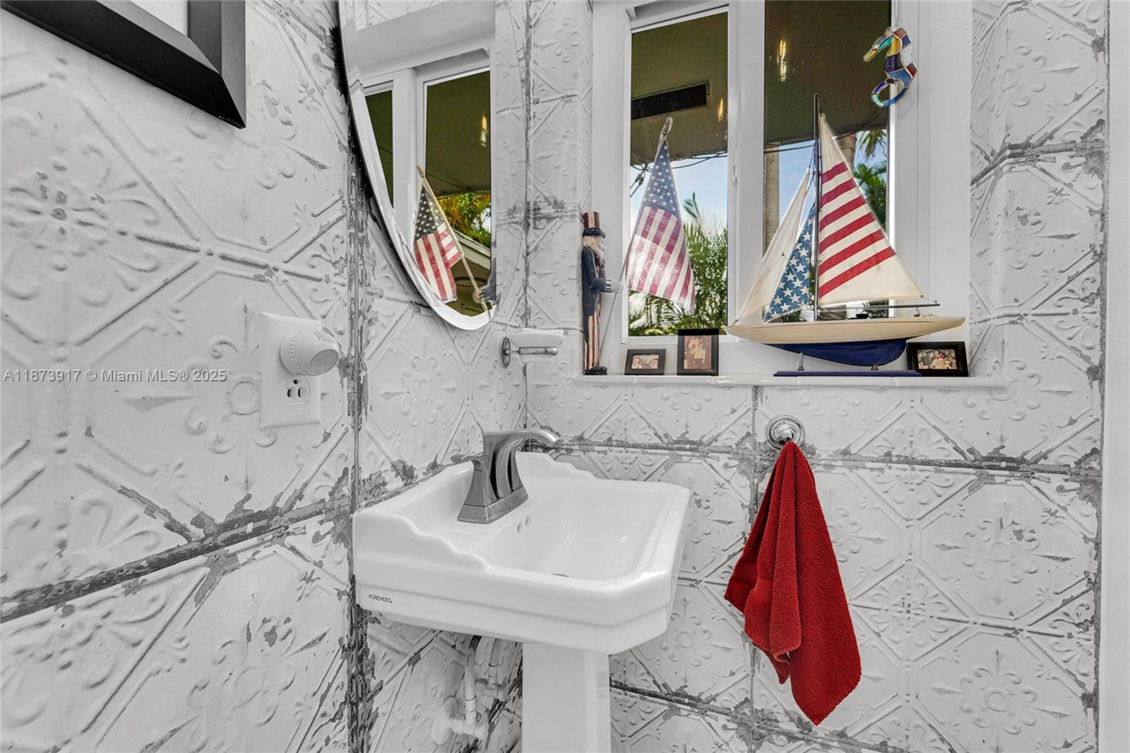 PALM CLUB CO-OP - Residential