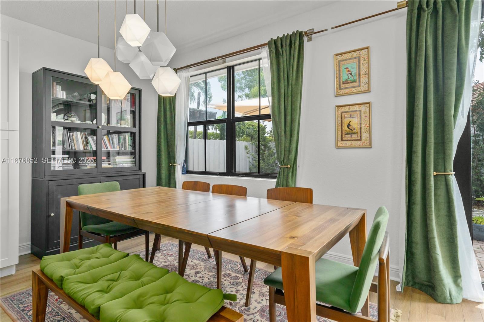 FONTAINEBLEAU WEST NORTH - Residential