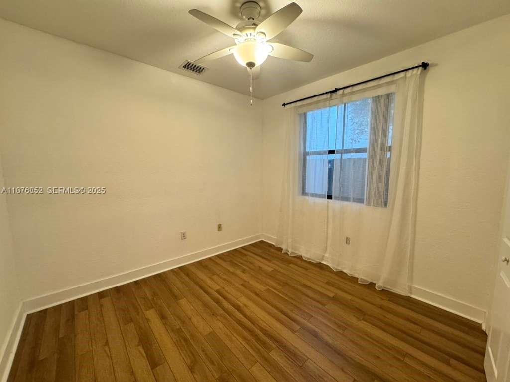 FONTAINEBLEAU WEST NORTH - Residential