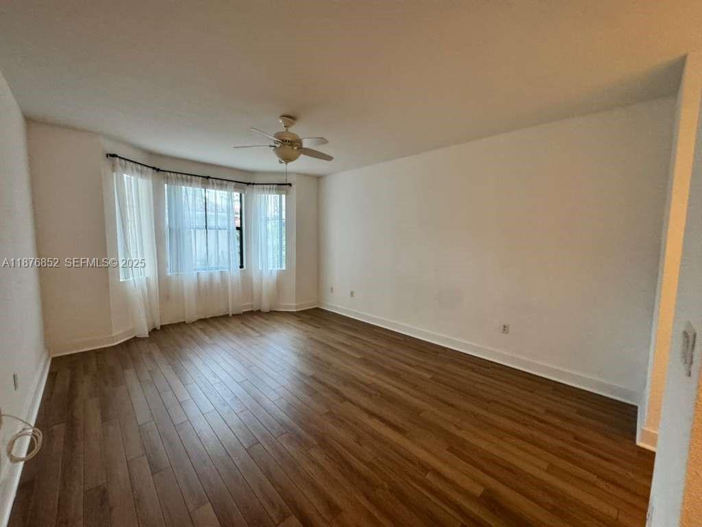 FONTAINEBLEAU WEST NORTH - Residential