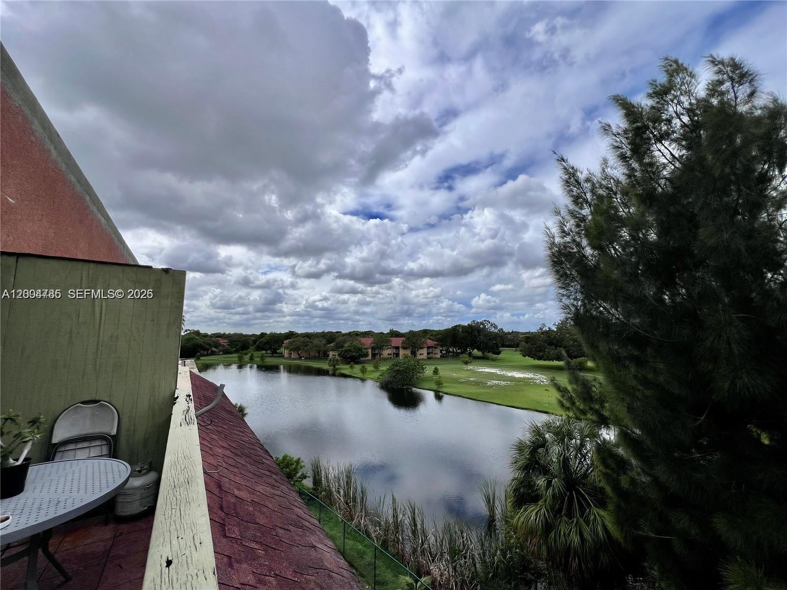 LAKEVIEW GARDENS AT MIAMI - Residential