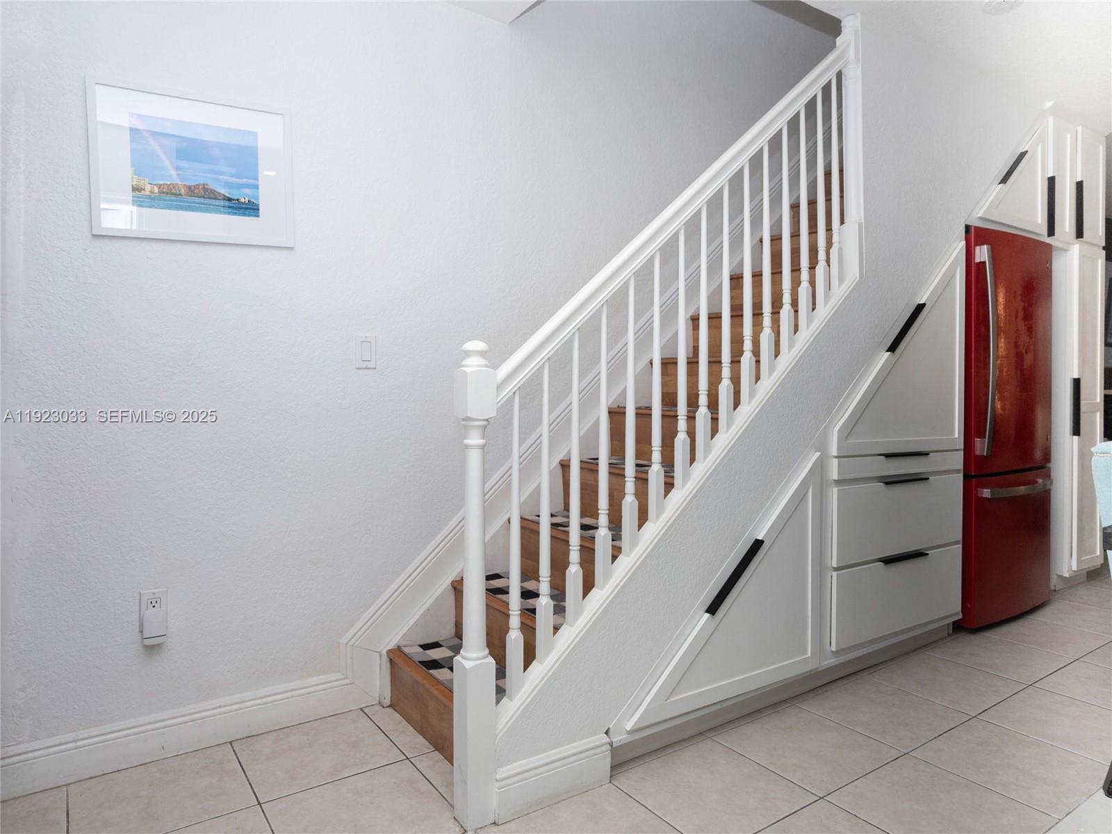 NEO VIEW CONDO - Residential