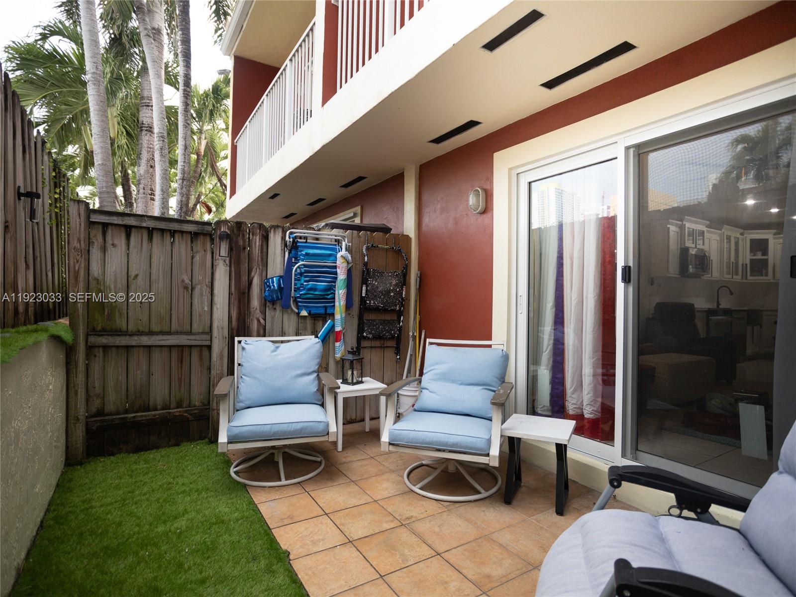 NEO VIEW CONDO - Residential