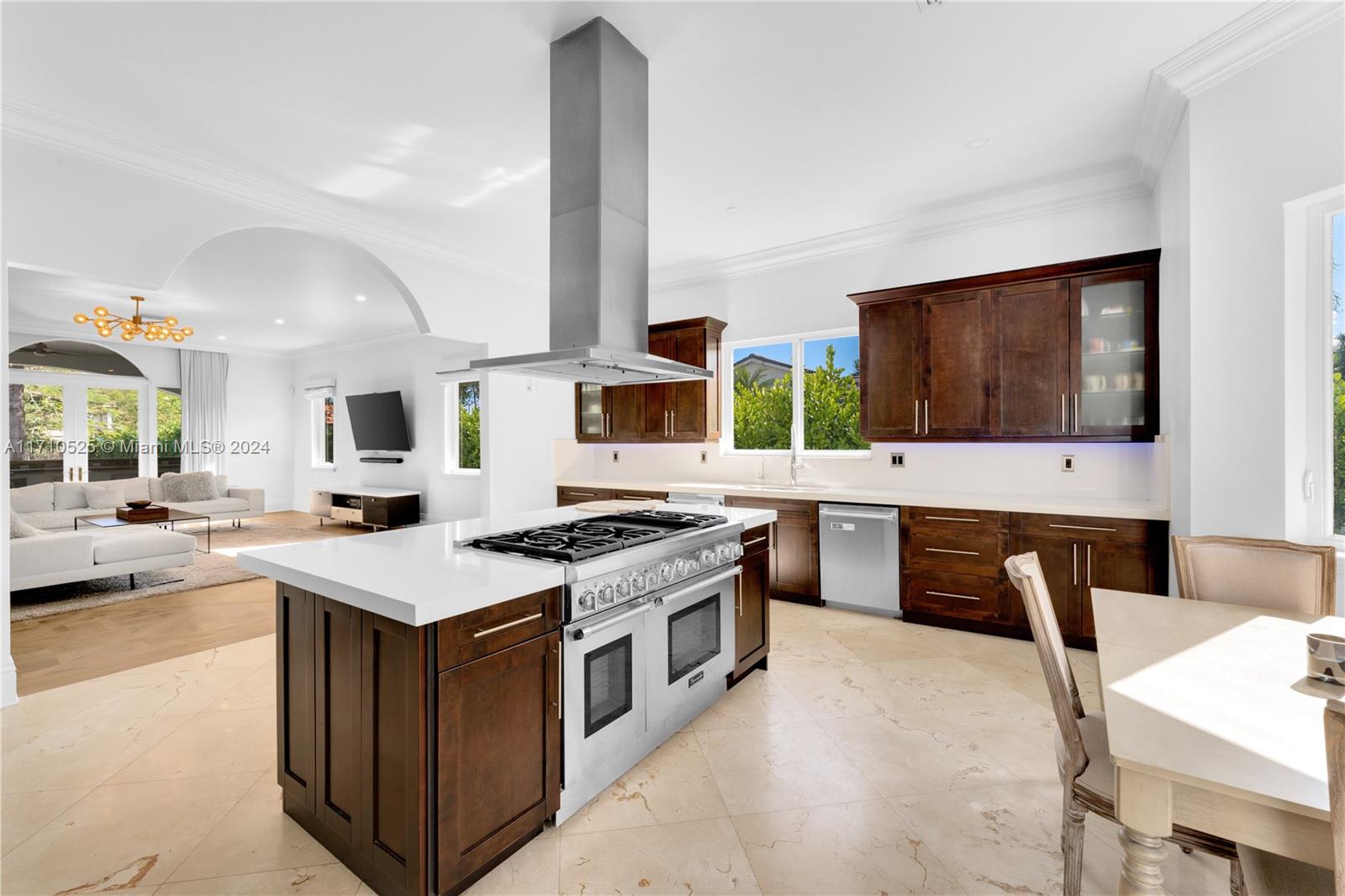 SOUTHERN GARDENS 1ST ADDN - Residential