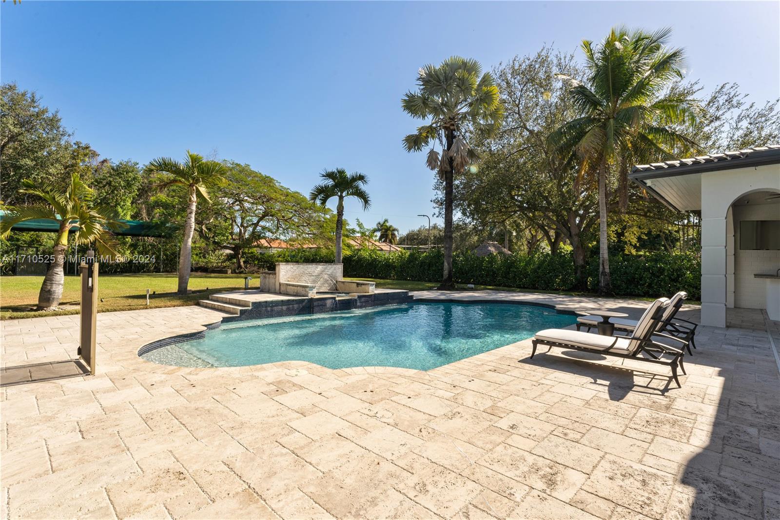 SOUTHERN GARDENS 1ST ADDN - Residential