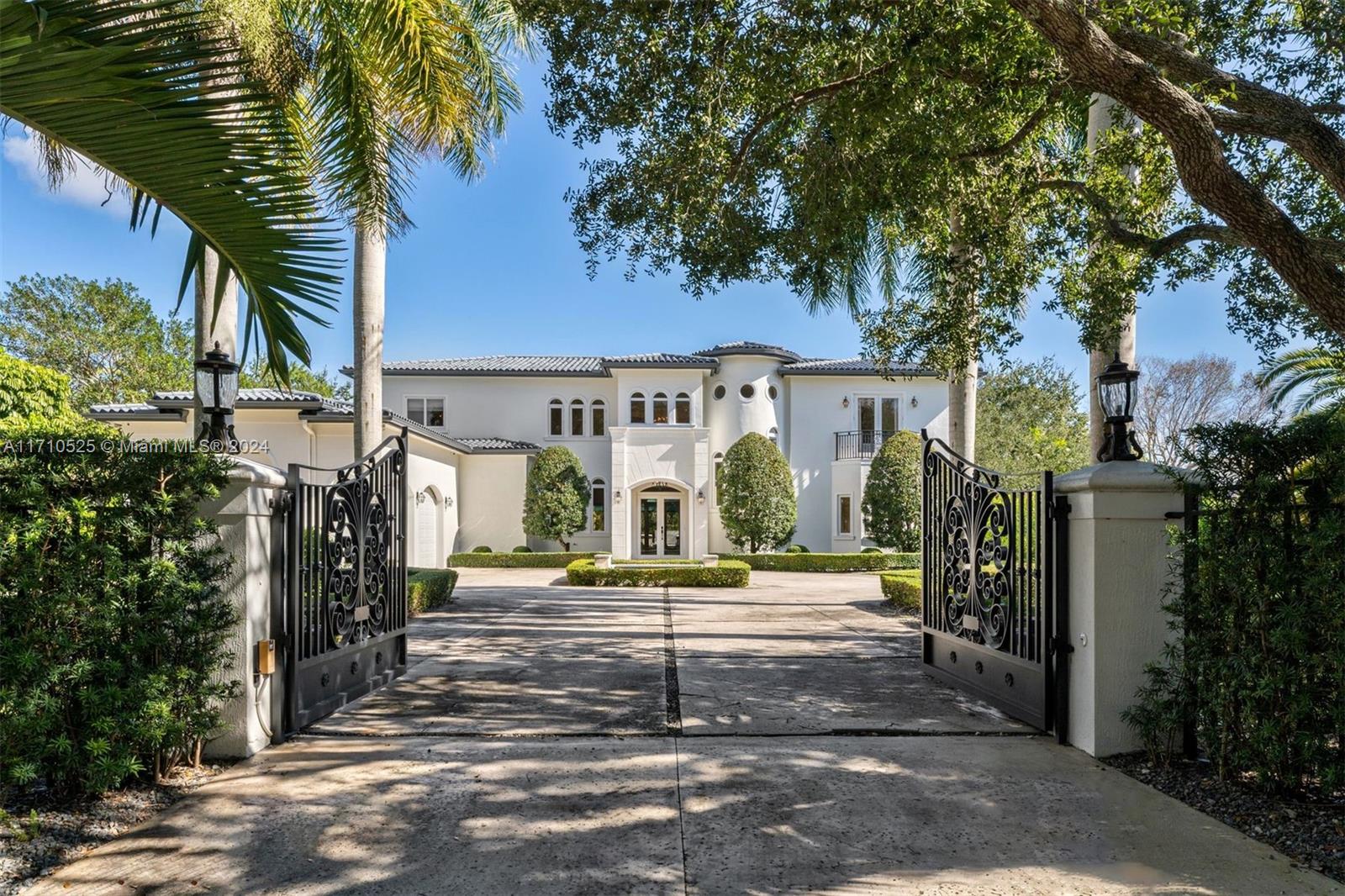 SOUTHERN GARDENS 1ST ADDN - Residential