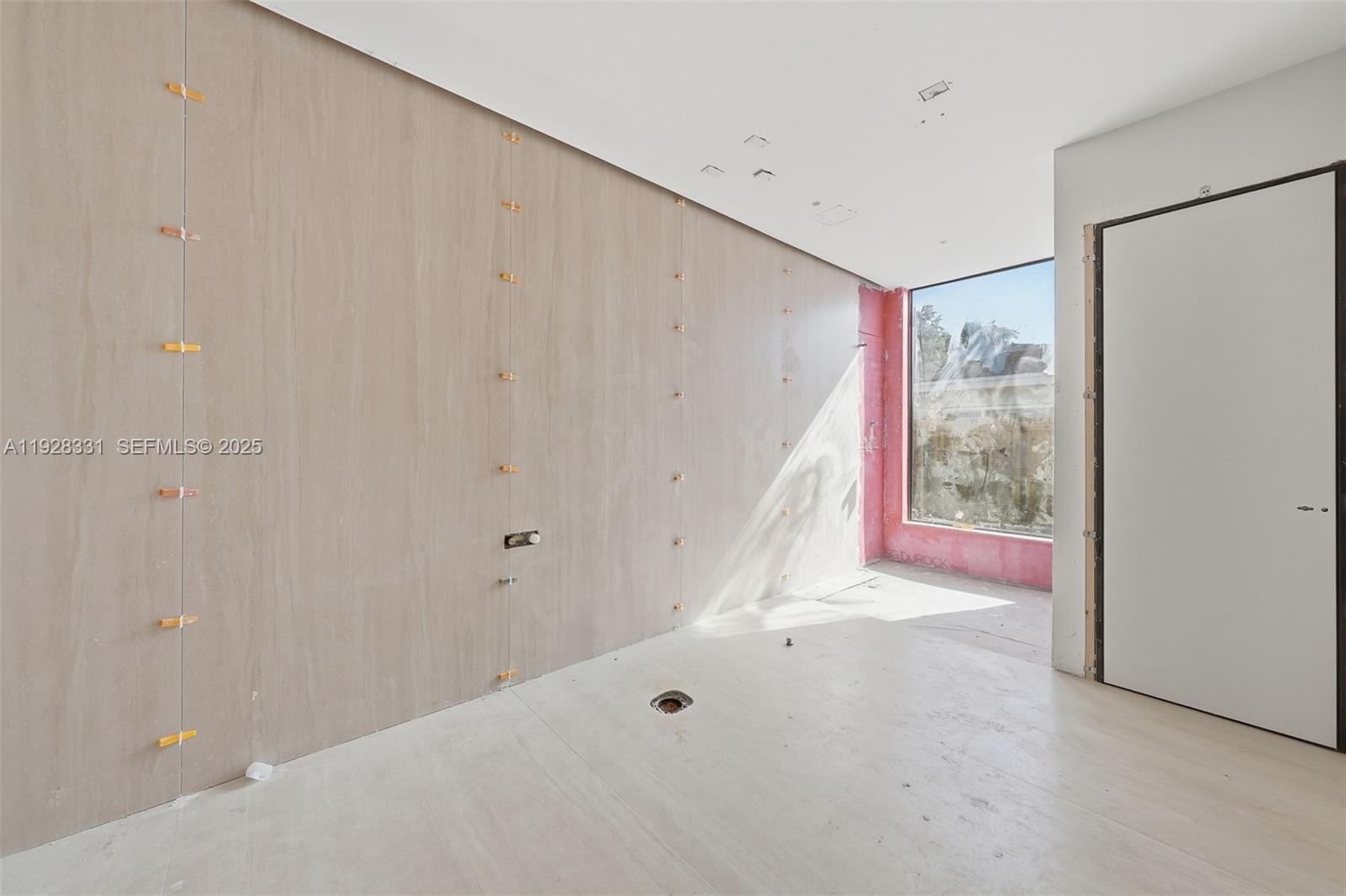 GREYKNOLL ESTATES - Residential