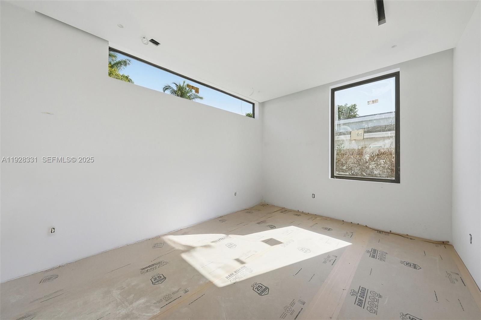 GREYKNOLL ESTATES - Residential