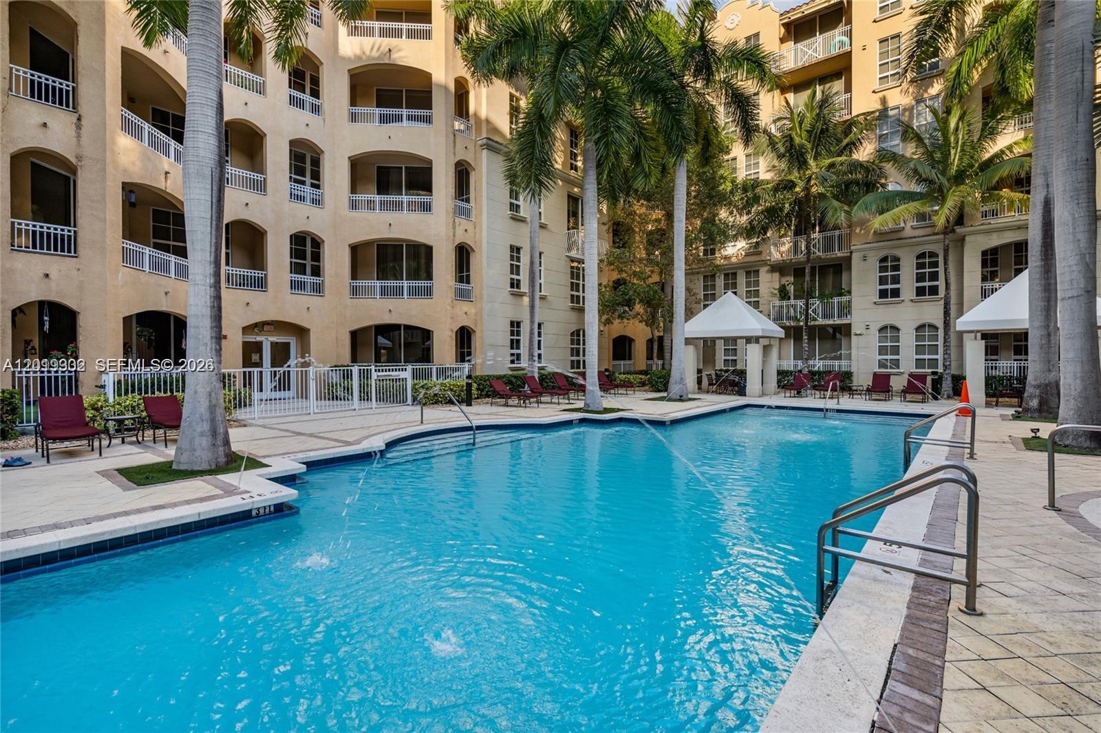 ALAQUA CONDO - Residential