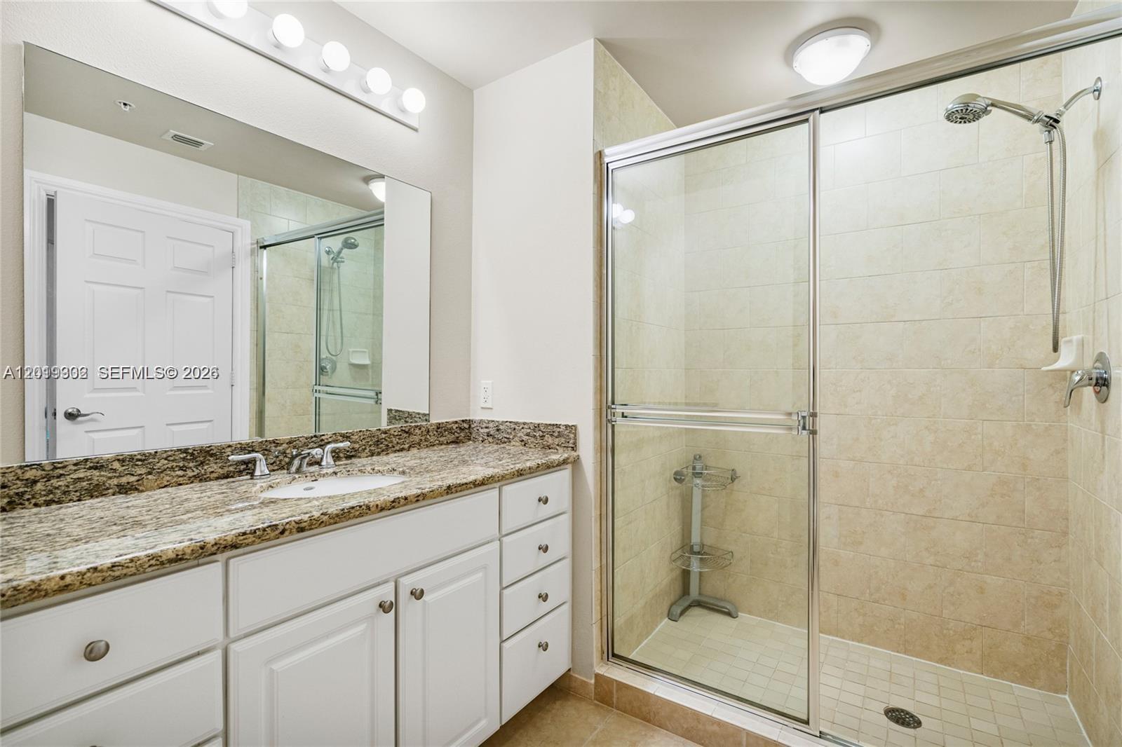 ALAQUA CONDO - Residential