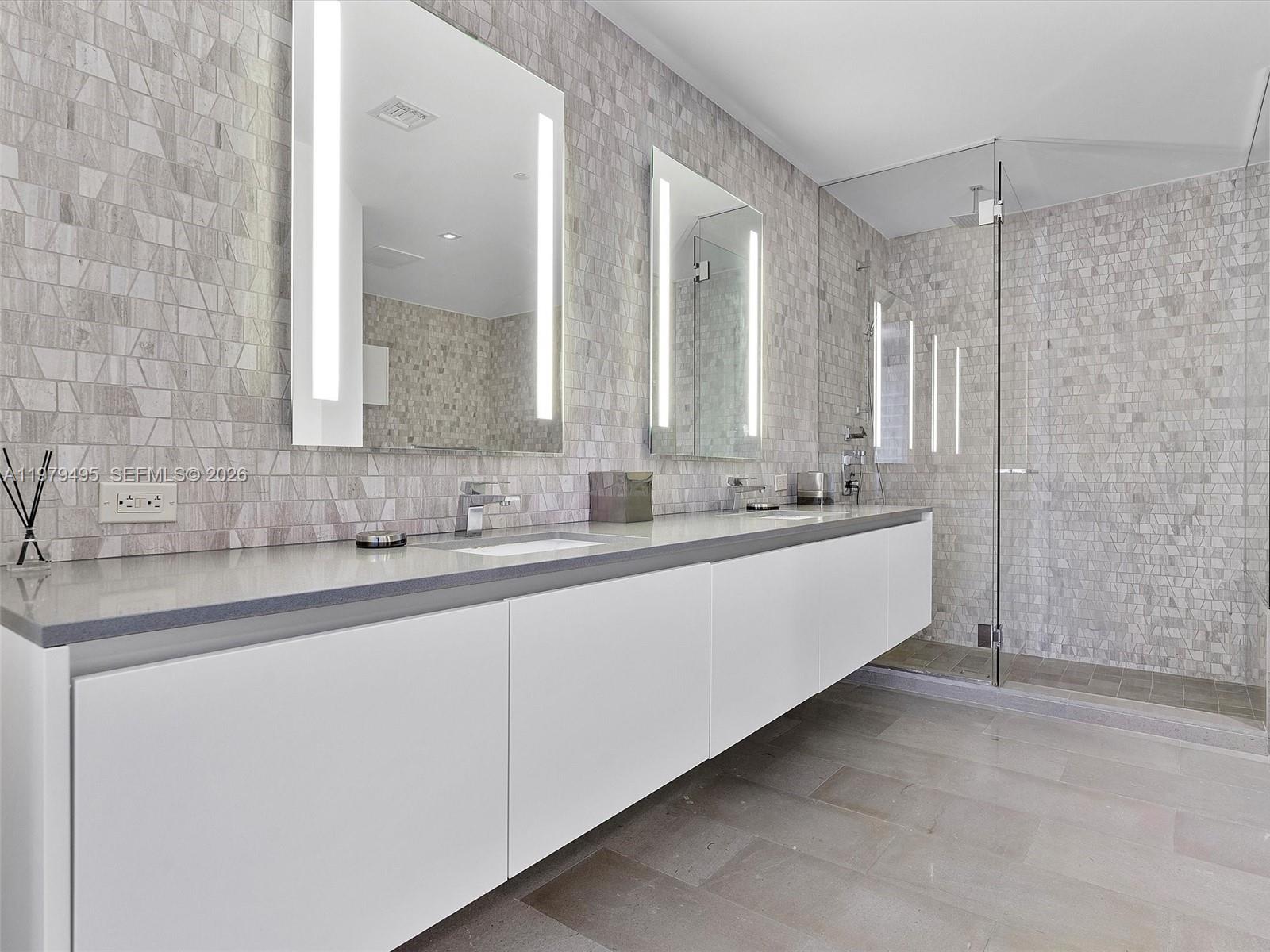 RISE CONDO - Residential Lease