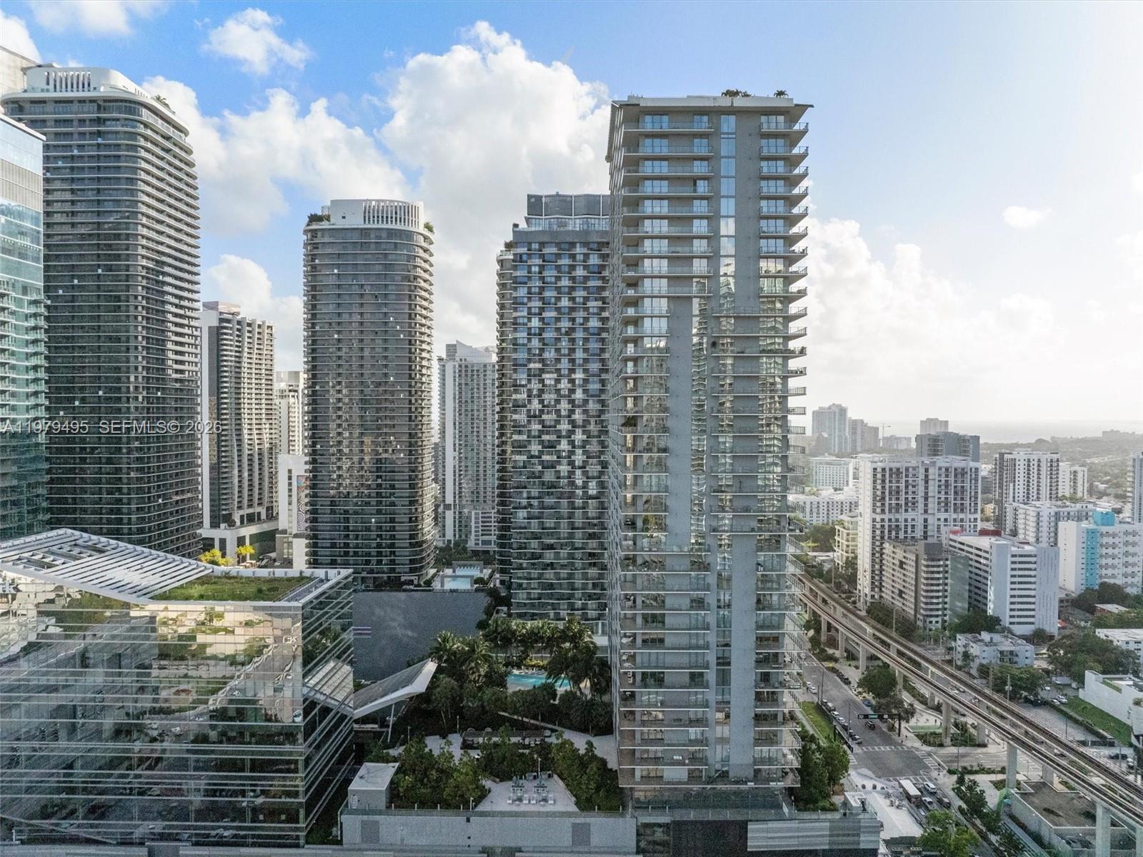 RISE CONDO - Residential Lease