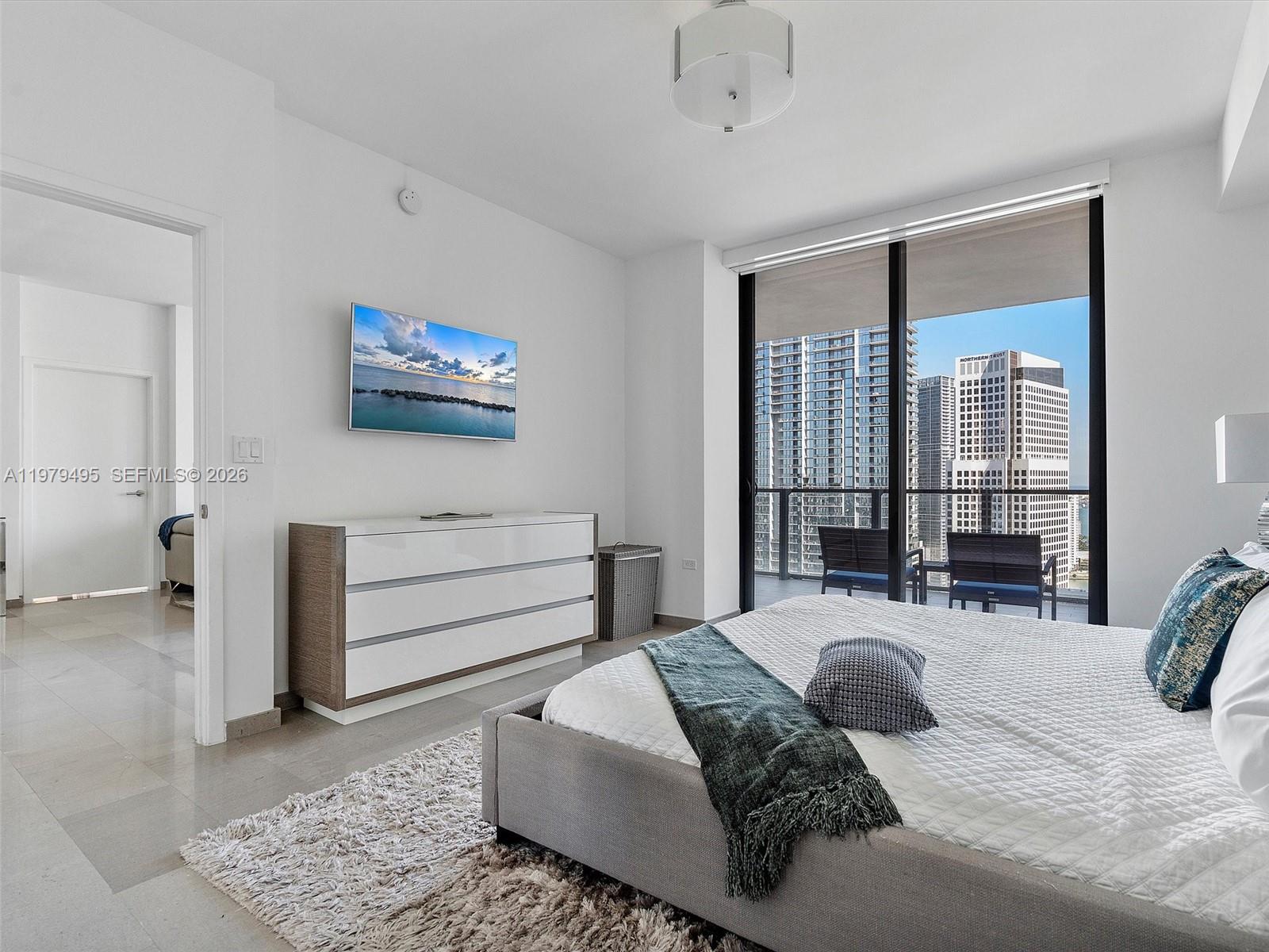 RISE CONDO - Residential Lease