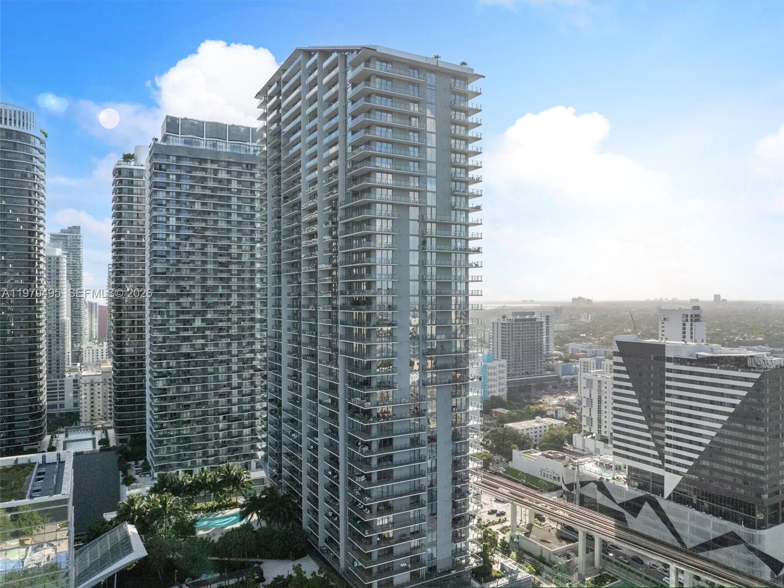 RISE CONDO - Residential Lease