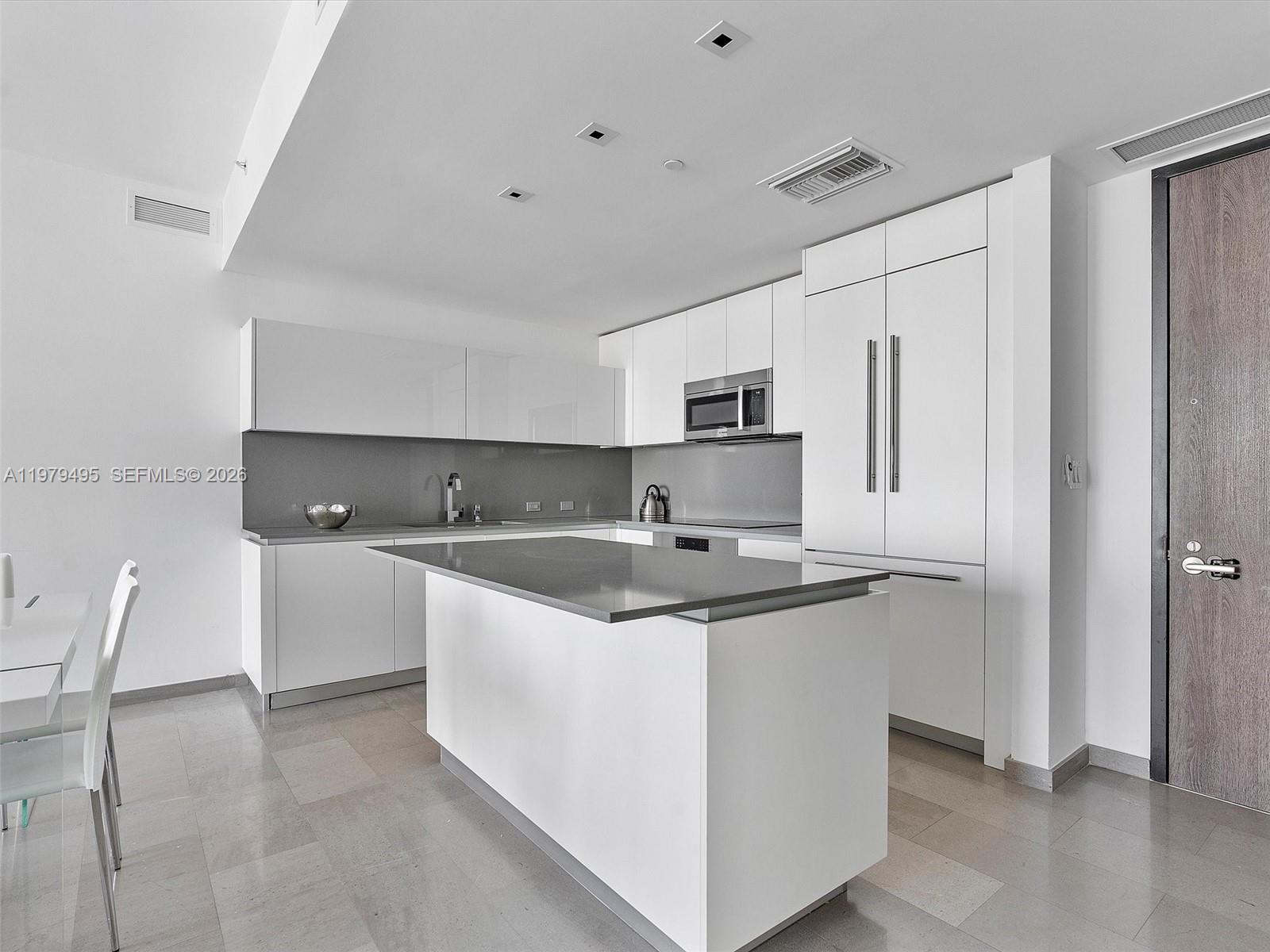 RISE CONDO - Residential Lease