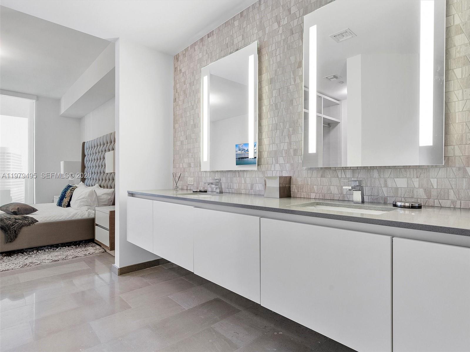 RISE CONDO - Residential Lease