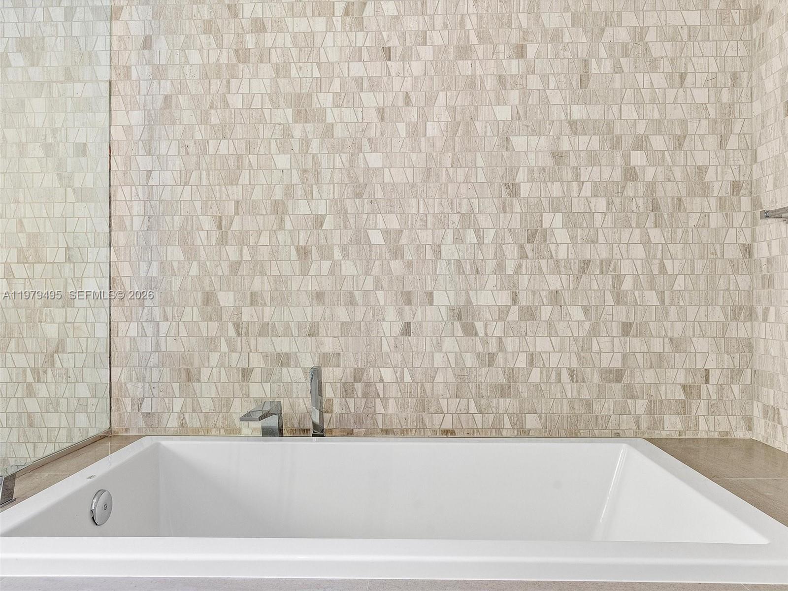 RISE CONDO - Residential Lease