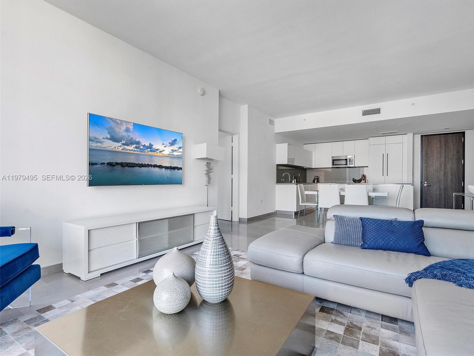 RISE CONDO - Residential Lease