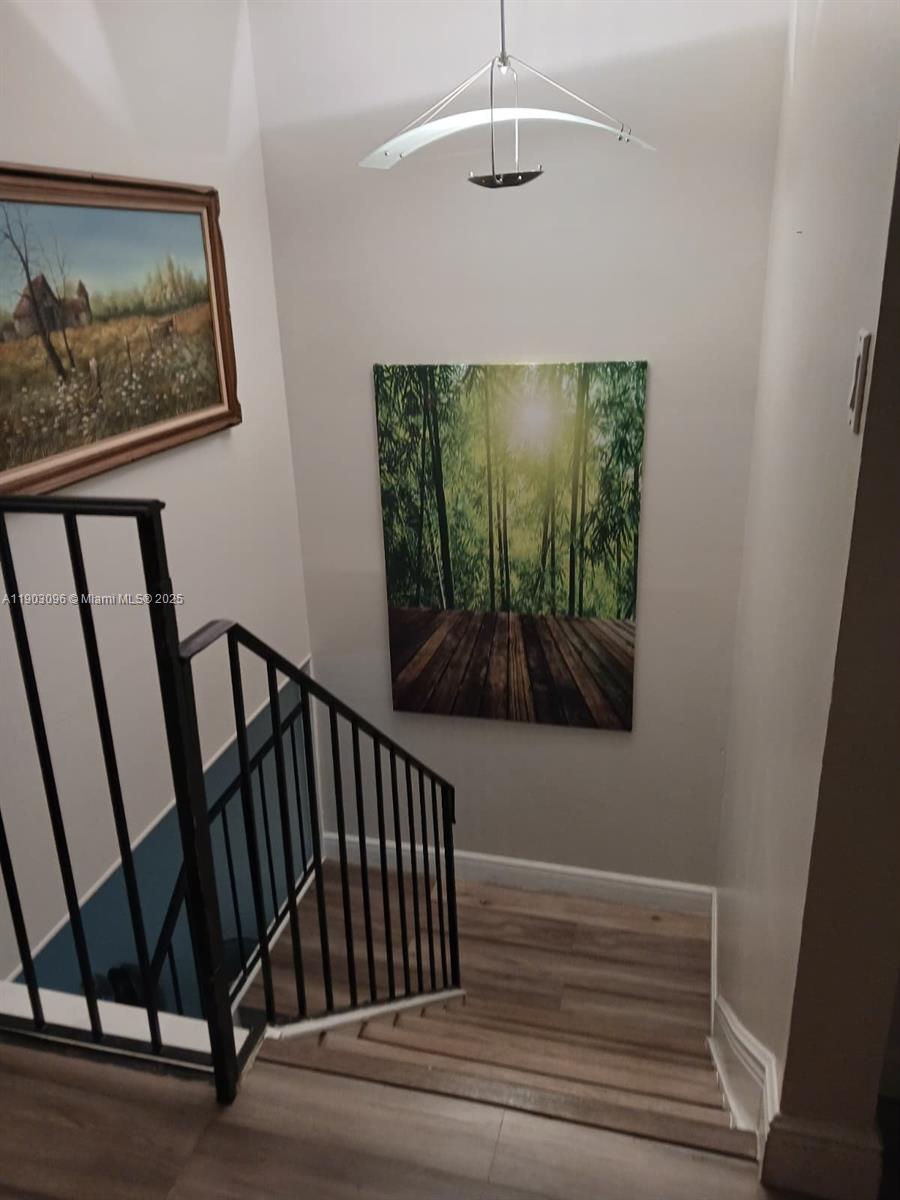 CENTRE COURT CONDO - Residential