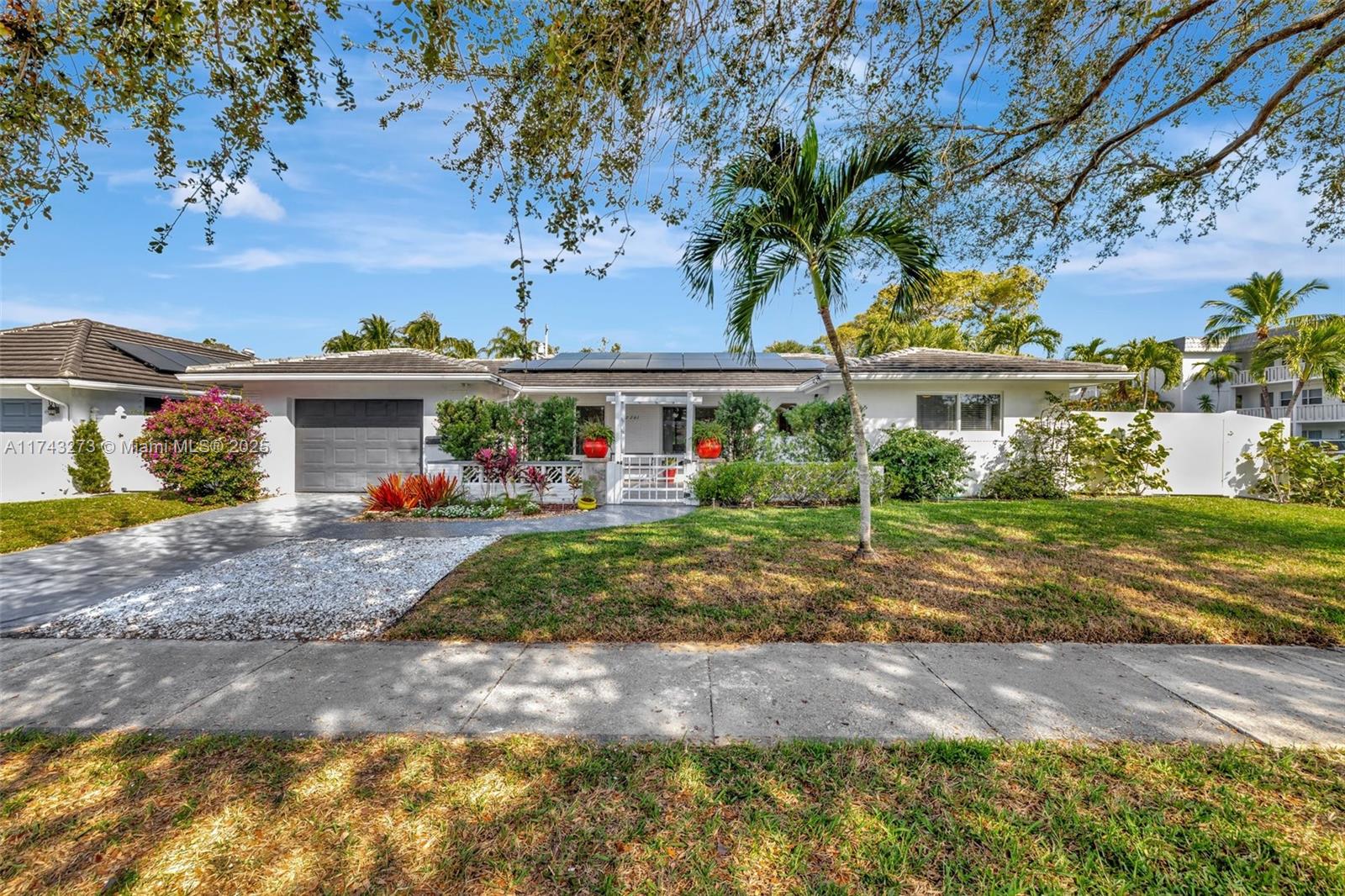 Property for Sale at 2261 Ne 62nd St, Fort Lauderdale, Broward County, Florida - Bedrooms: 3 
Bathrooms: 3  - $889,900