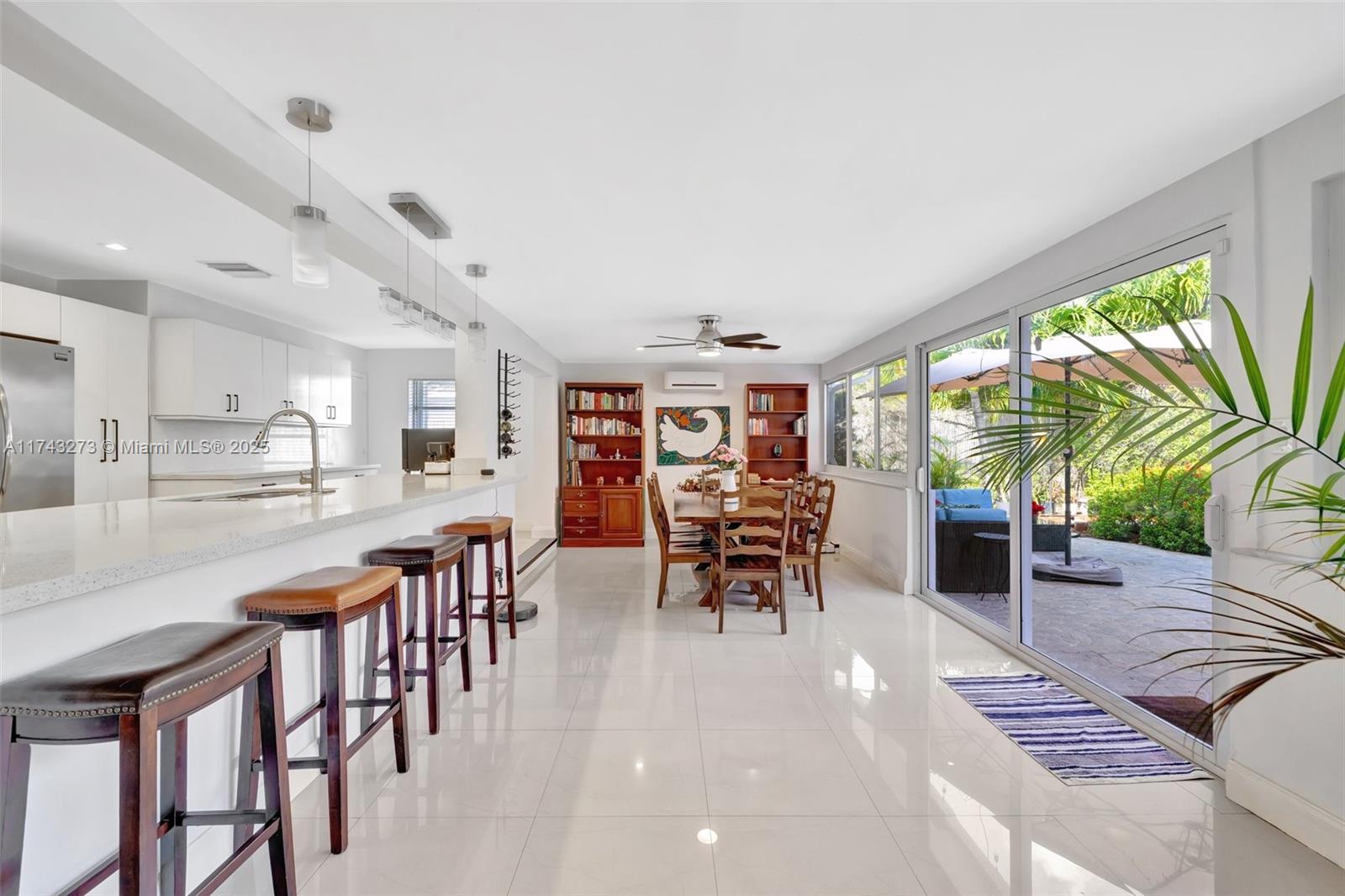 IMPERIAL POINT 3RD SEC - Residential