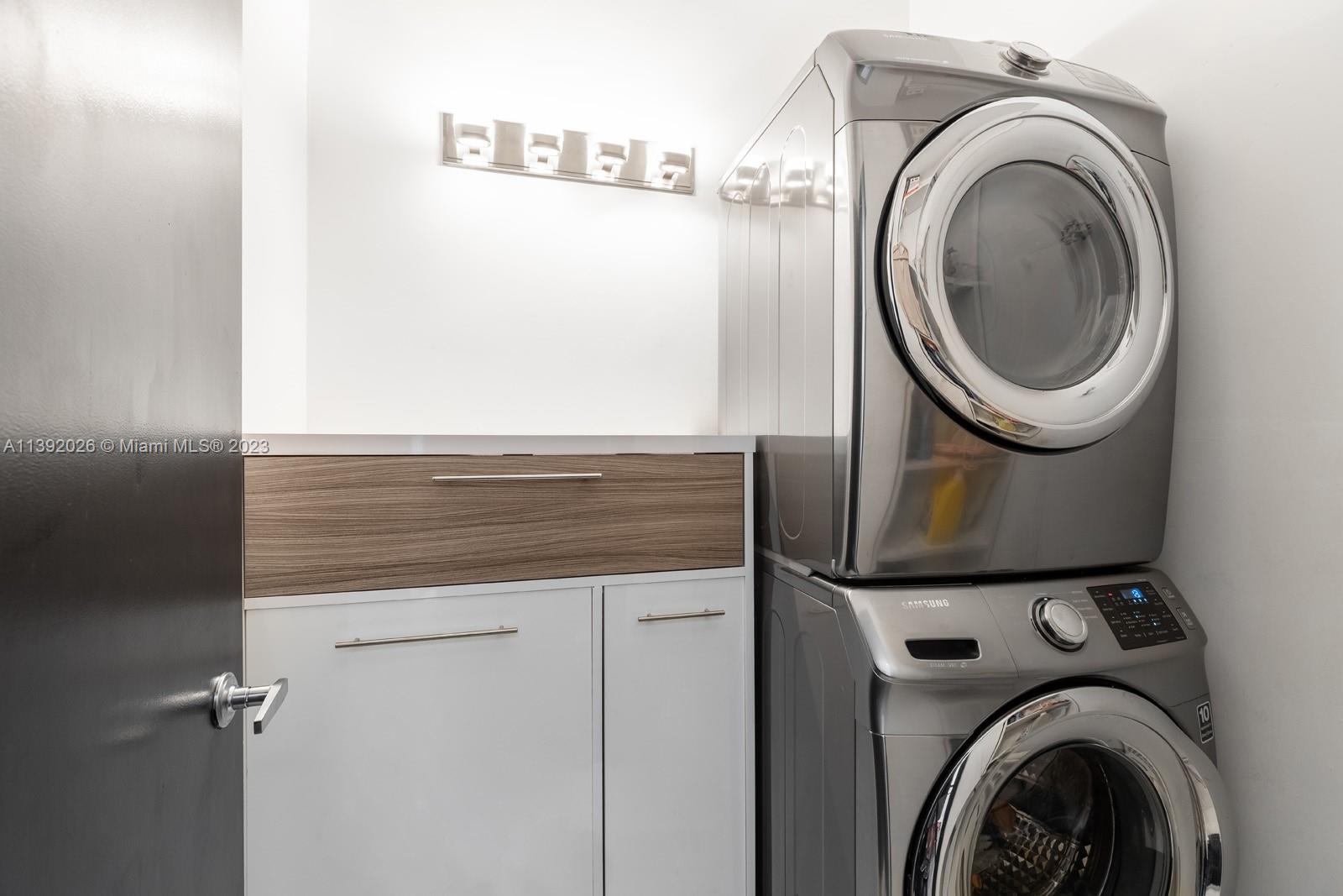 CRYSTAL HEIGHTS - Residential