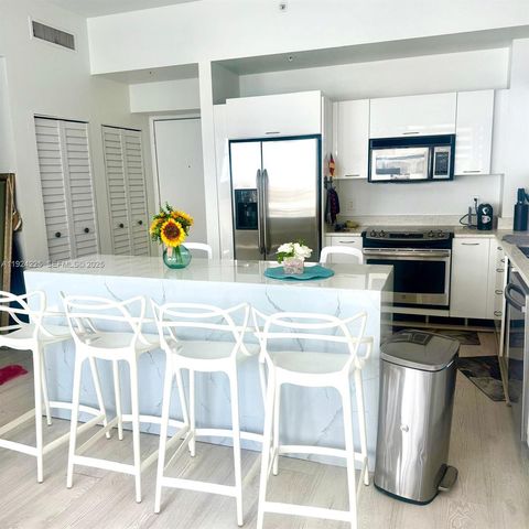 133 NE 2nd Ave 208 Miami FL 33132