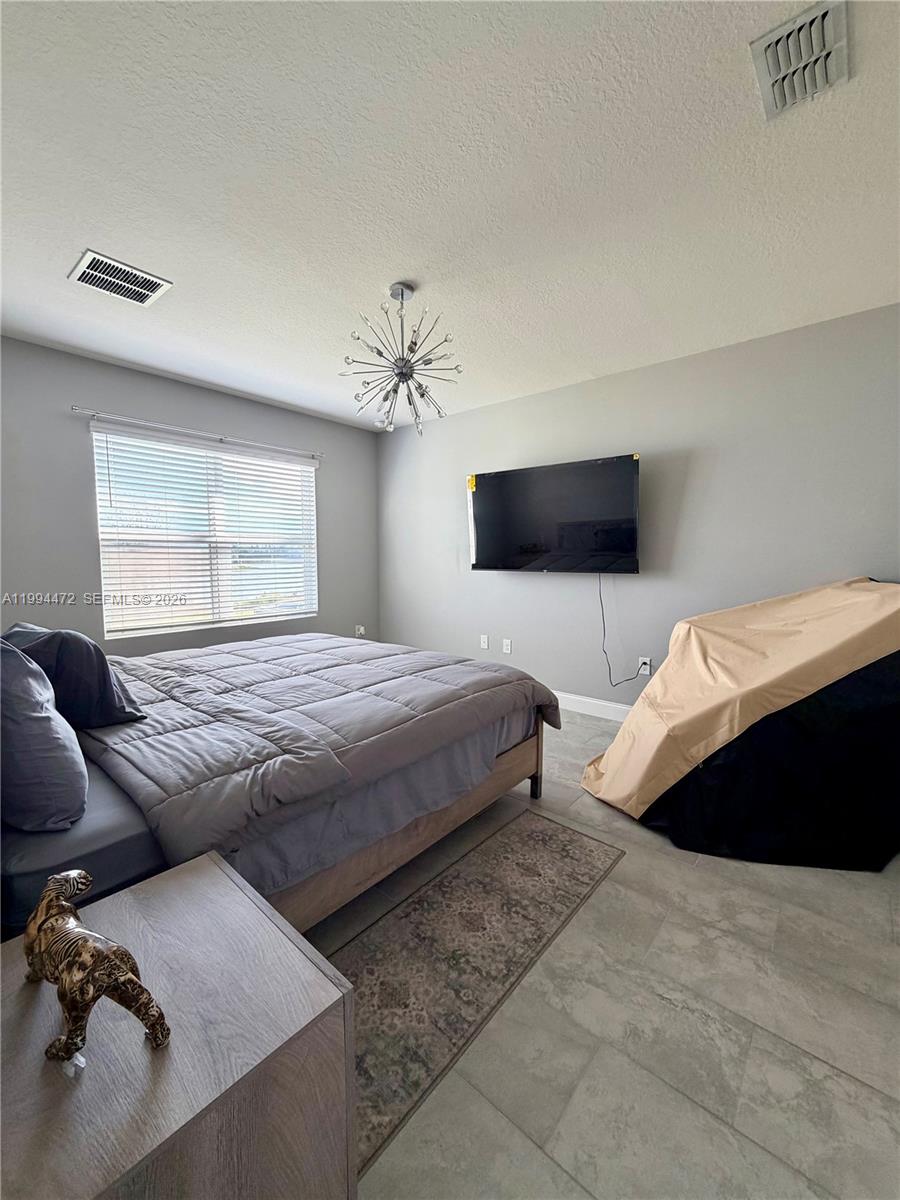 CREEKSIDE PLAT NO 1 - Residential Lease