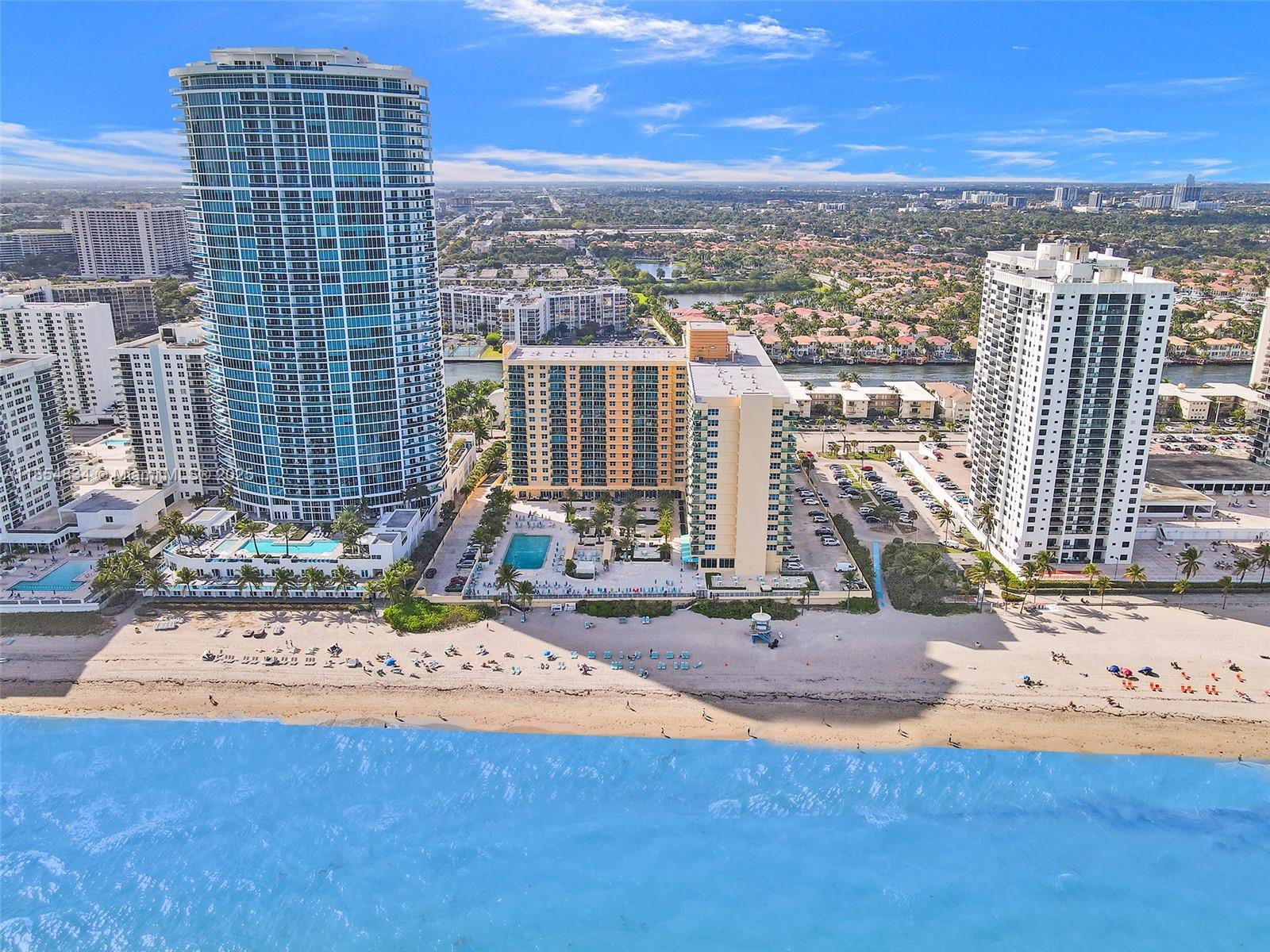 WAVE CONDO - Residential Lease