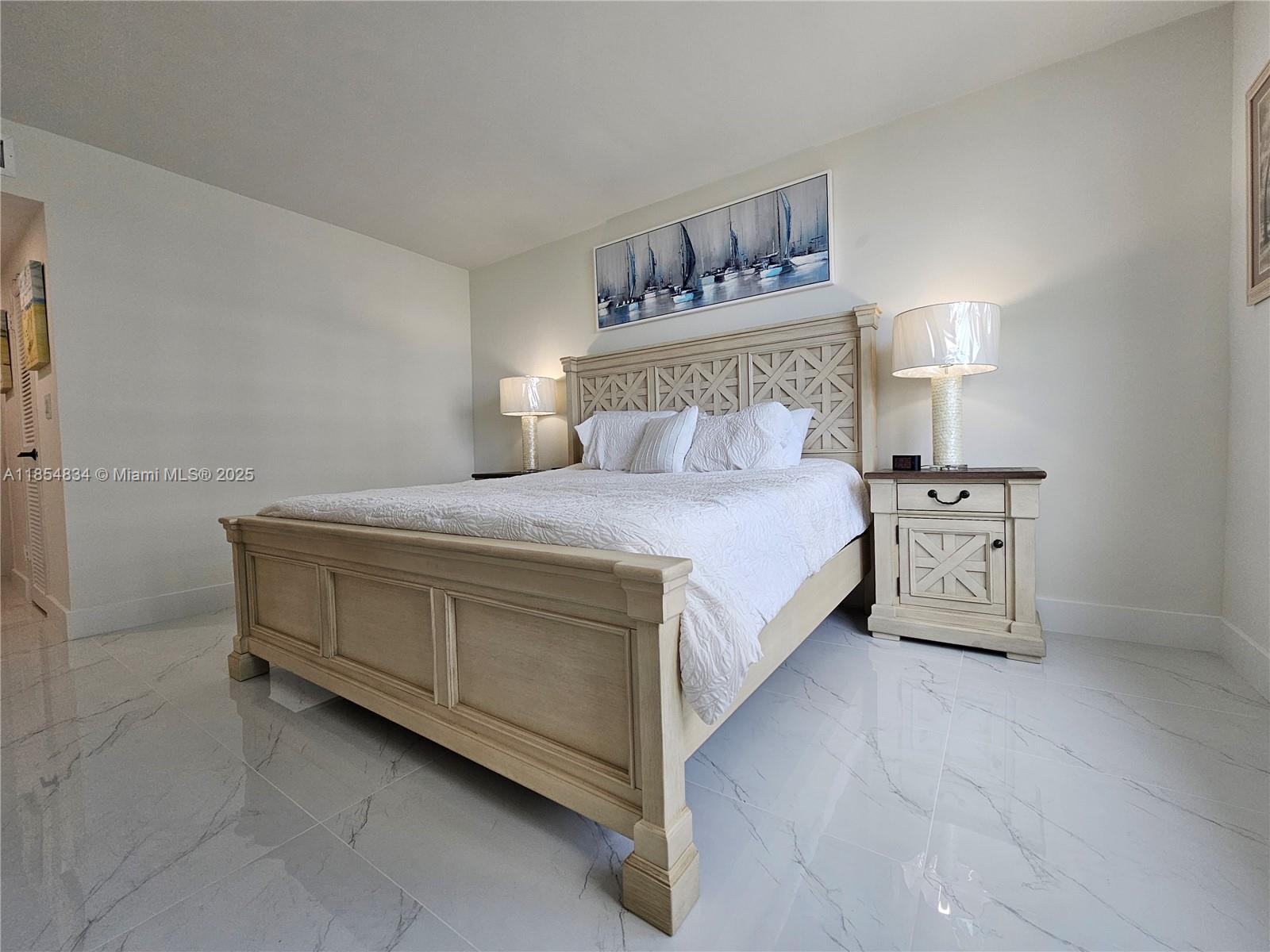 WAVE CONDO - Residential Lease