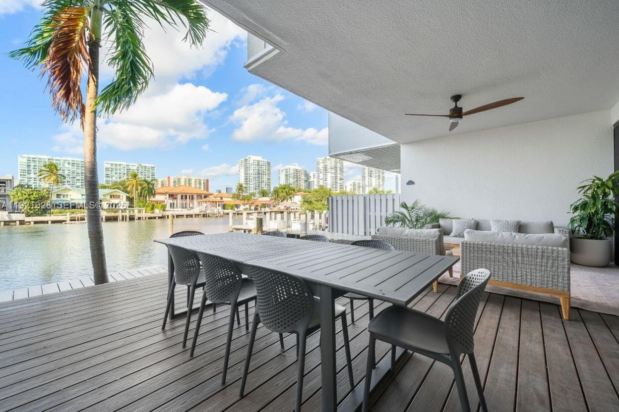 429 Poinciana Island Dr 1415