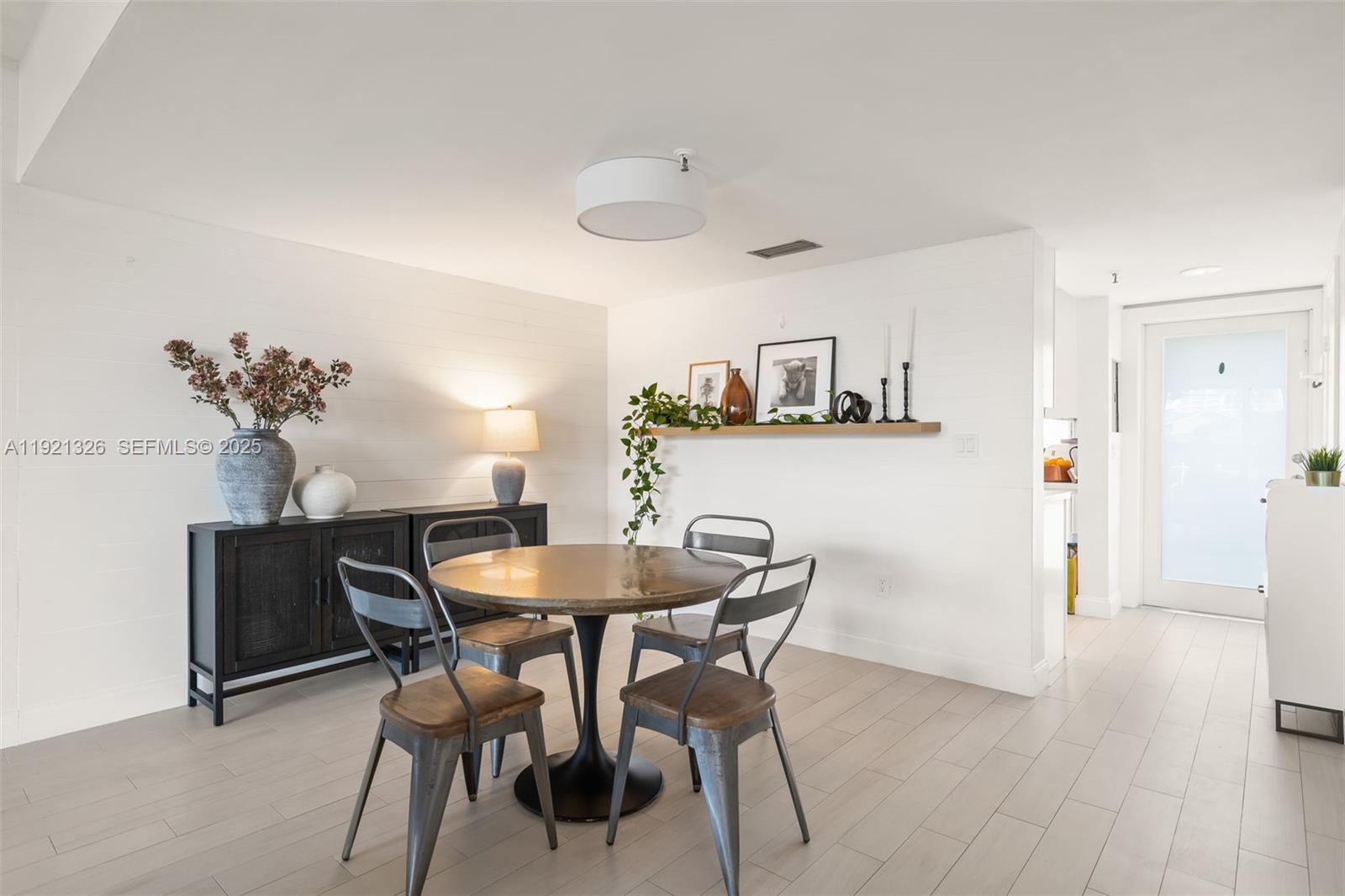 POINCIANA IS YT & RCQ CLU - Residential