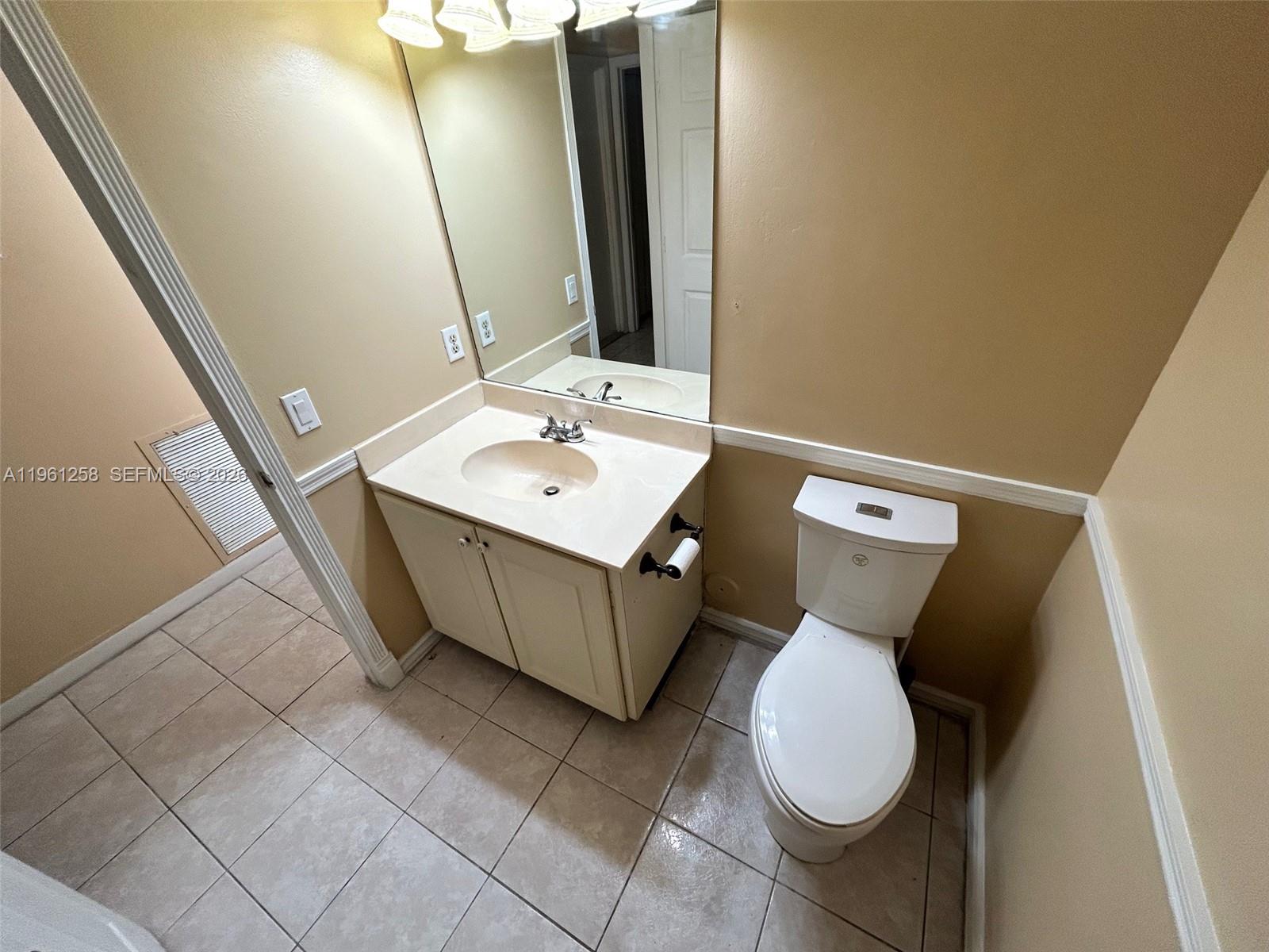 CINNAMON PLACE V - Residential