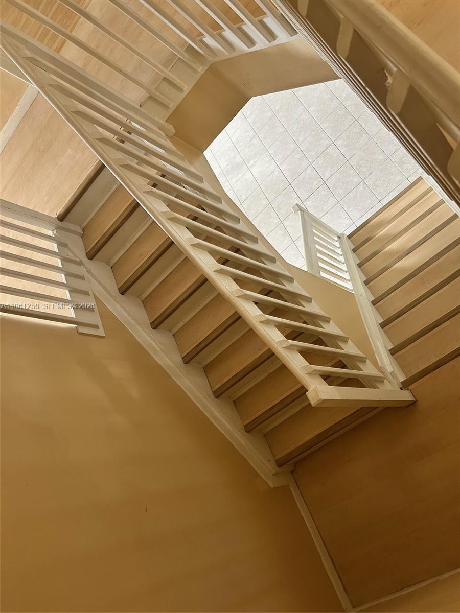 CINNAMON PLACE V - Residential