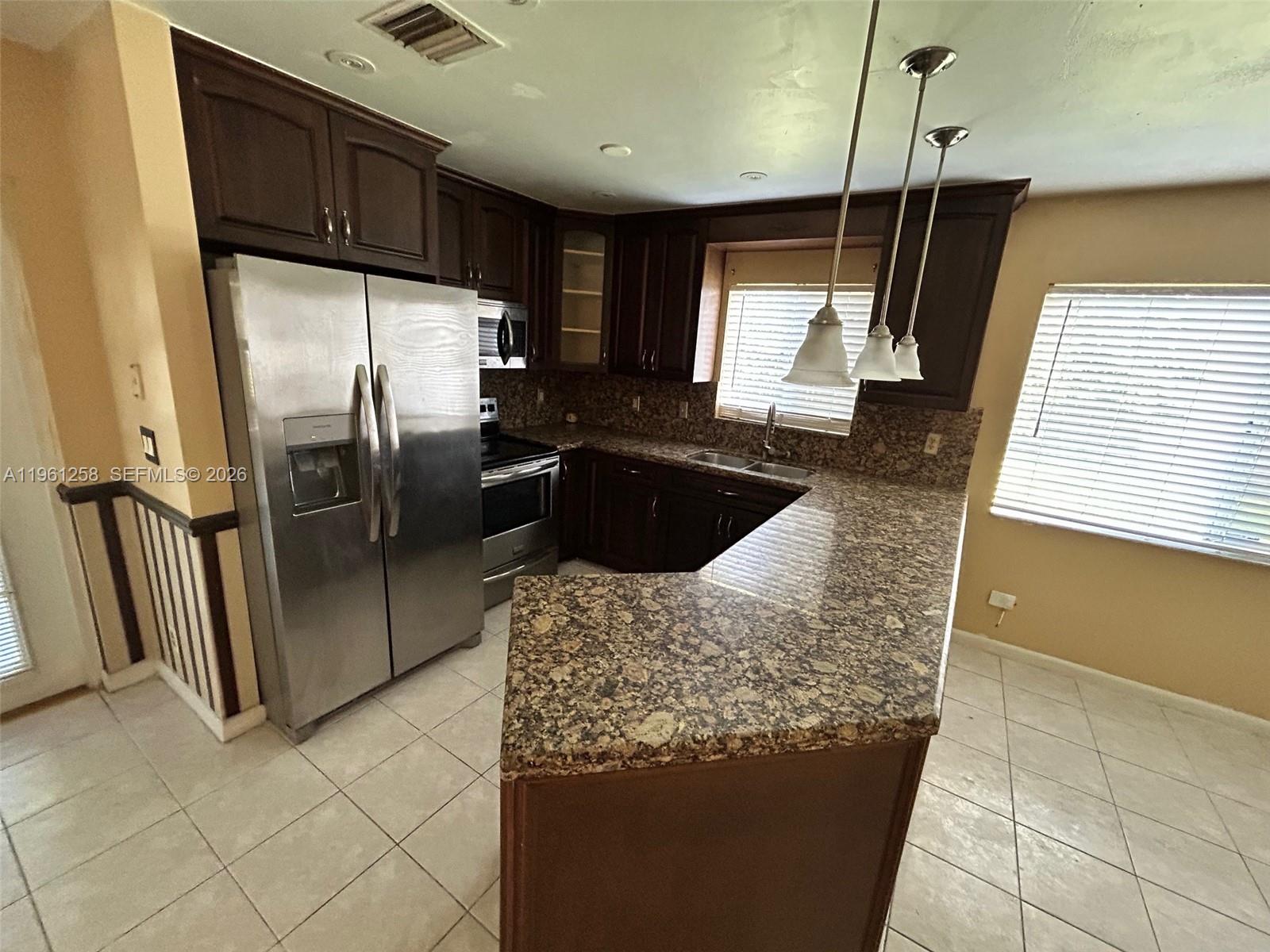 CINNAMON PLACE V - Residential