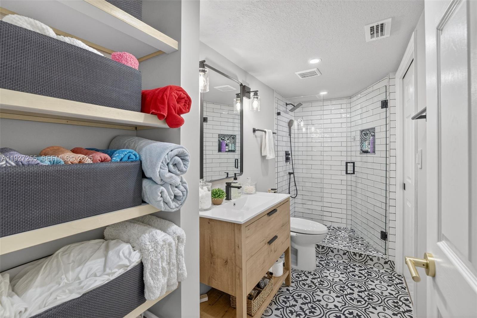 City View Townhomes - Residential