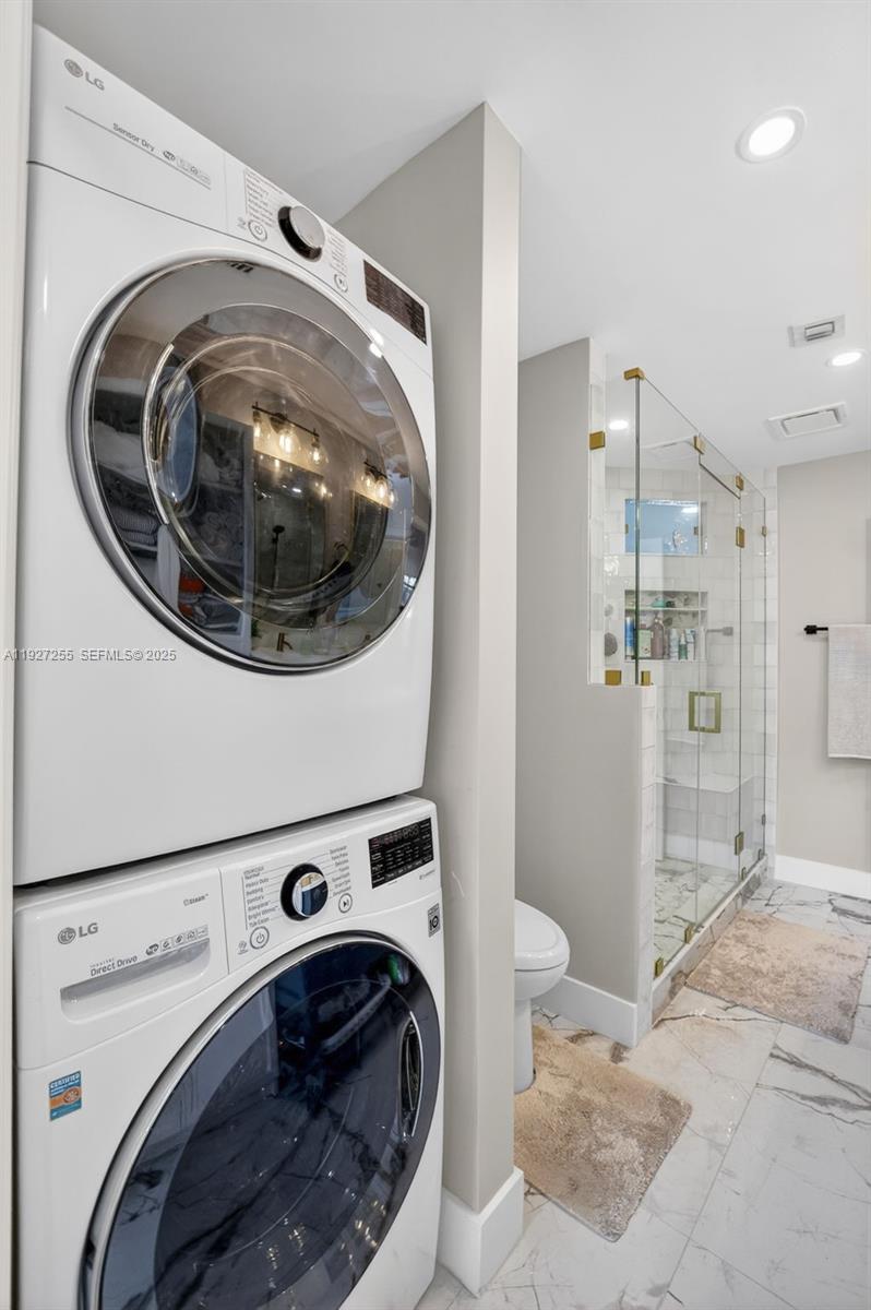 City View Townhomes - Residential