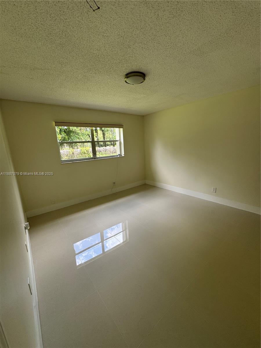 VERSAILLES GARDENS CONDO - Residential