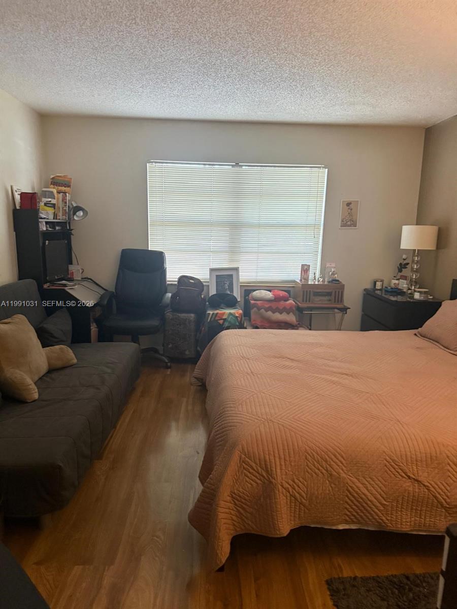 VILLAS AT CARRIAGE HILLS - Residential