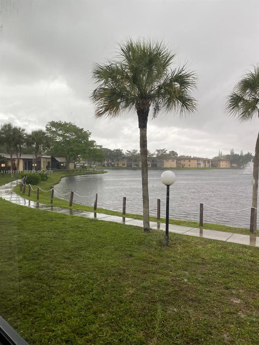 VILLAS AT CARRIAGE HILLS - Residential