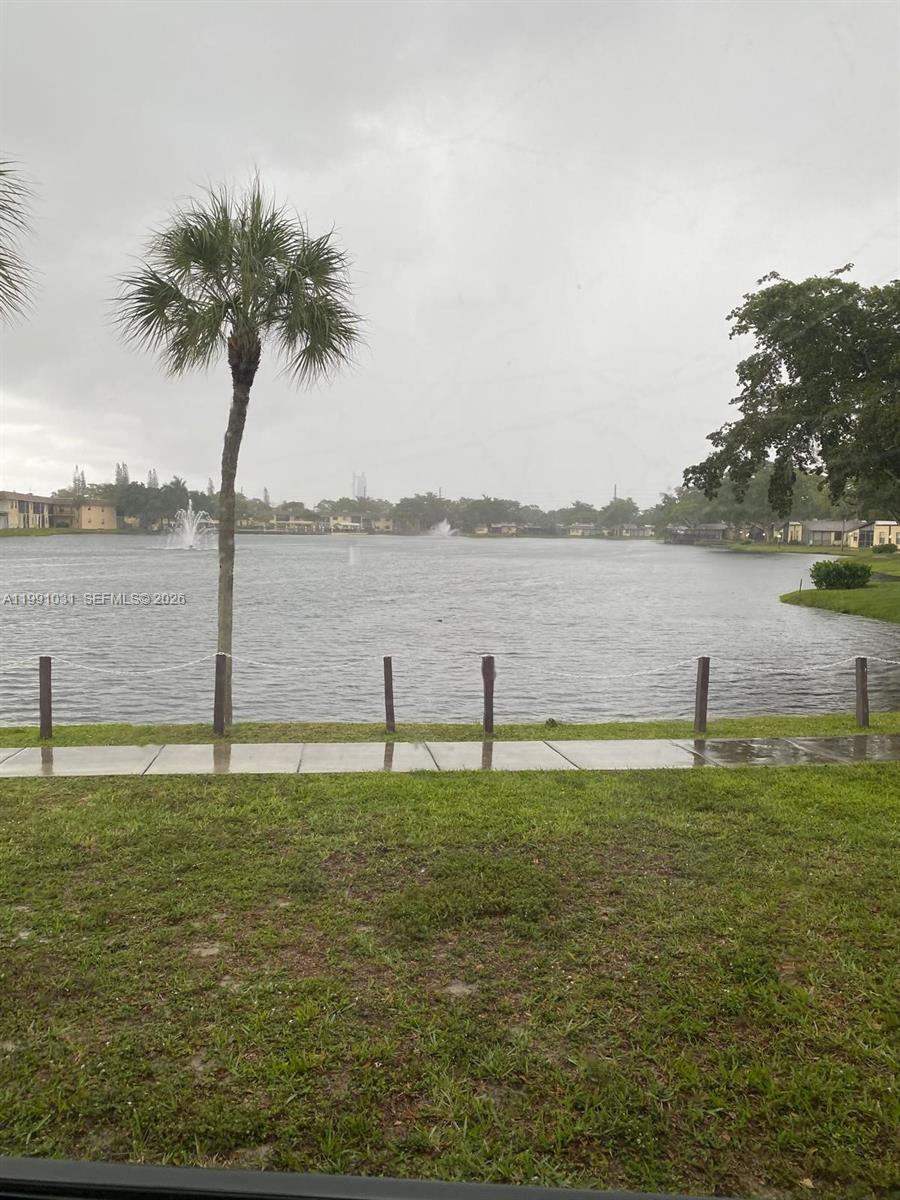 VILLAS AT CARRIAGE HILLS - Residential