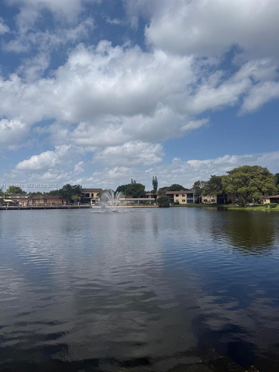 VILLAS AT CARRIAGE HILLS - Residential