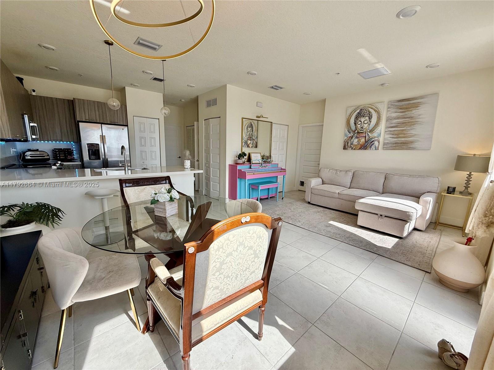 6425 NW 103rd Pl 305