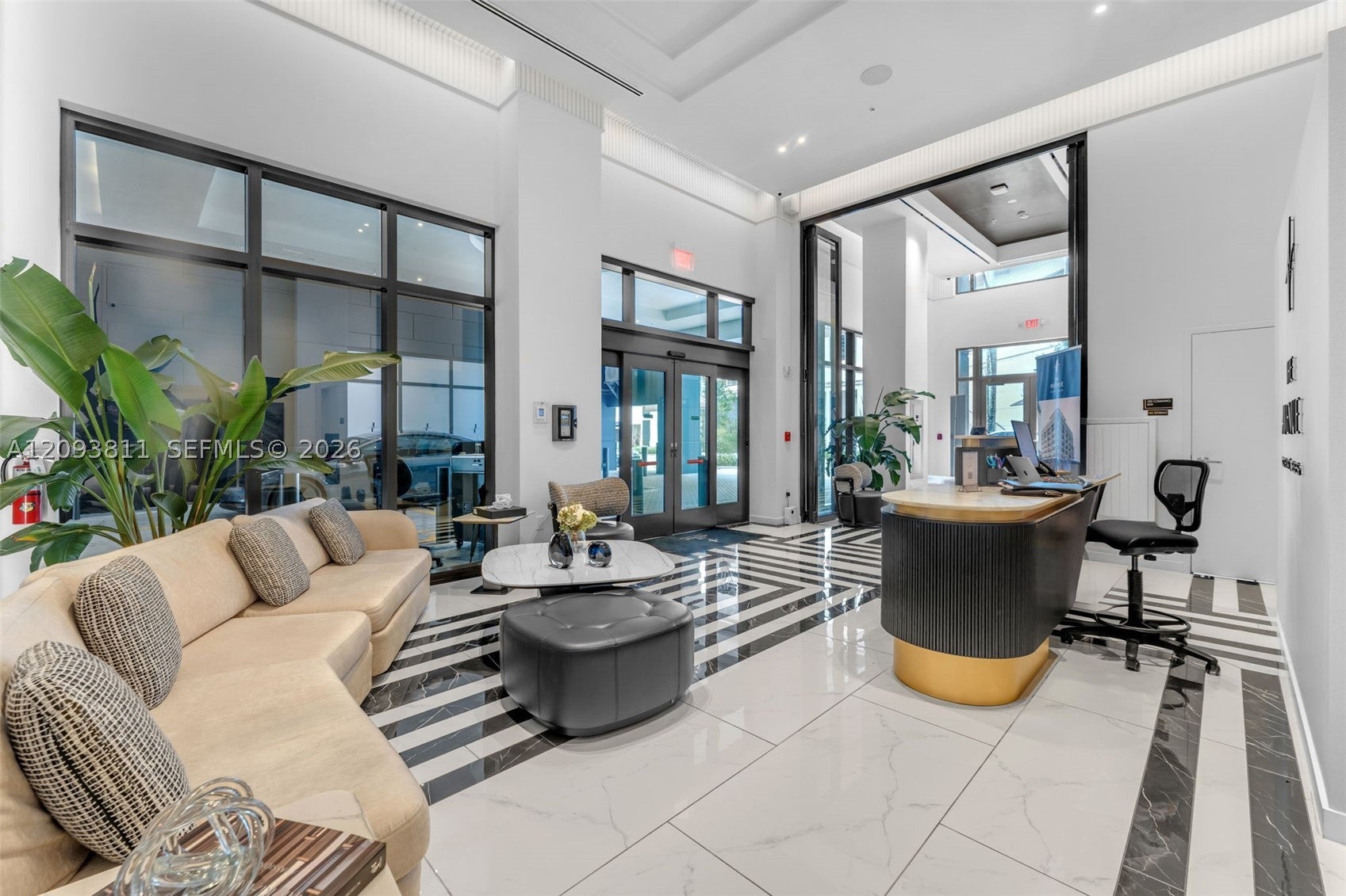 4220 Laguna 603